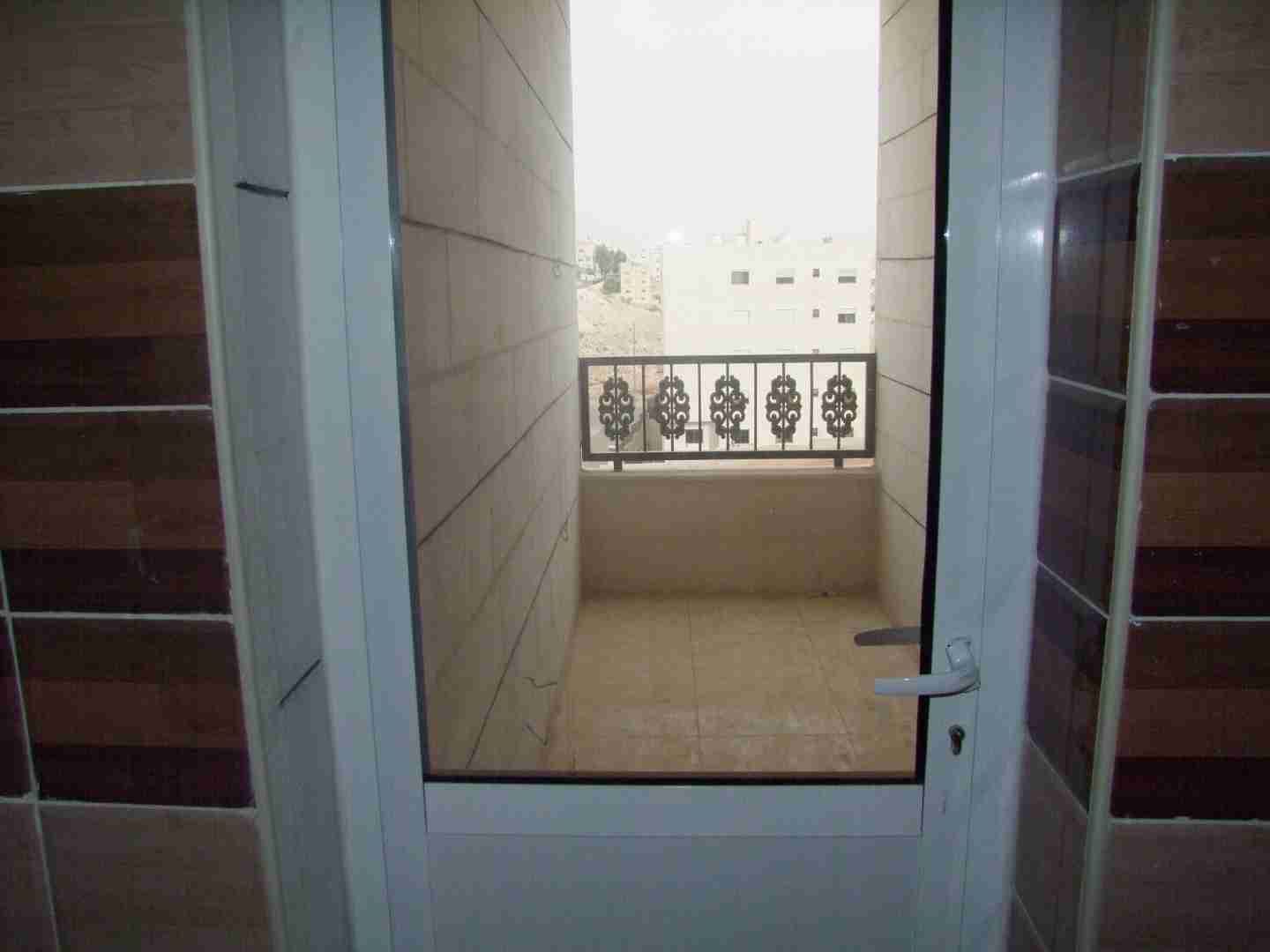 شقه مميزة جديده لم تسكن في ضاحيه الاقصى 130 متر
لا تنسَ أنك شاهدت هذا الإعلان في عنكبوت
شقه م...