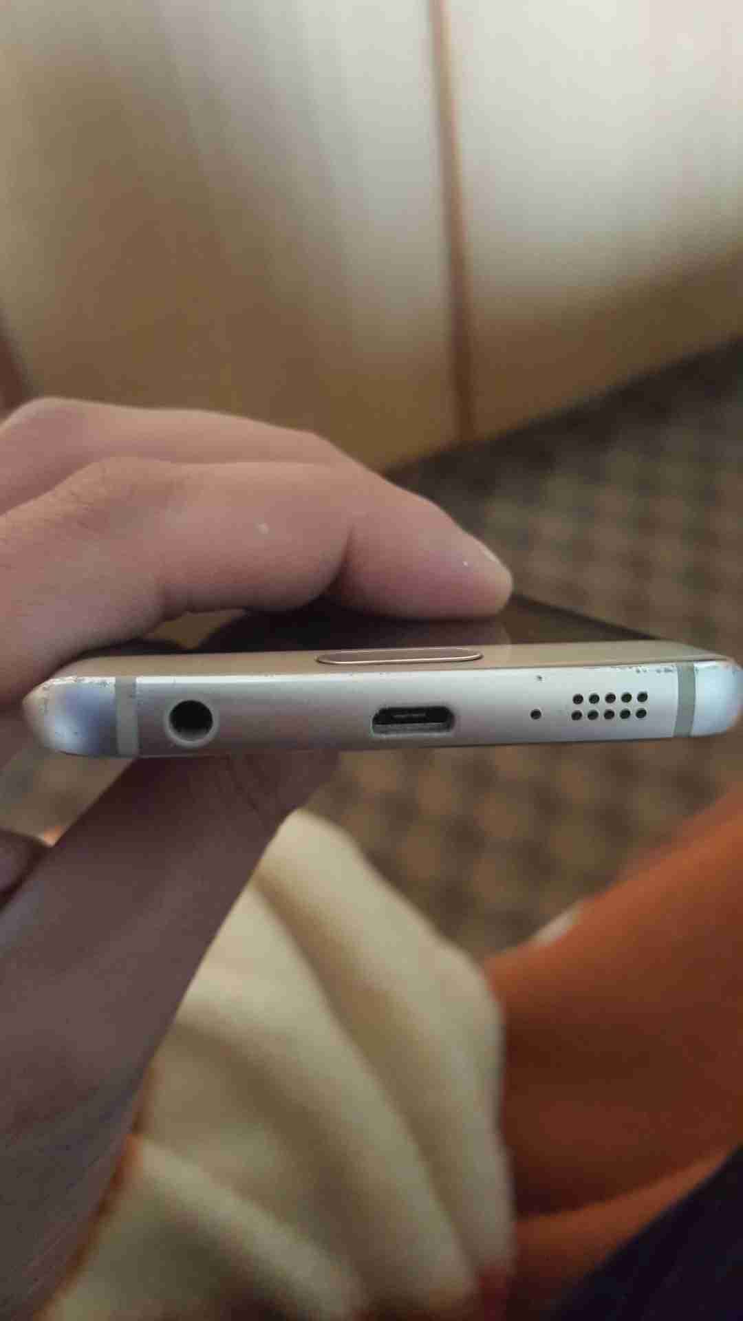 شاشة سامسونج S6 Edge مع الفريم مستعملة
لا تنسَ أنك شاهدت هذا الإعلان في عنكبوت
شاشة سكس ايدج...