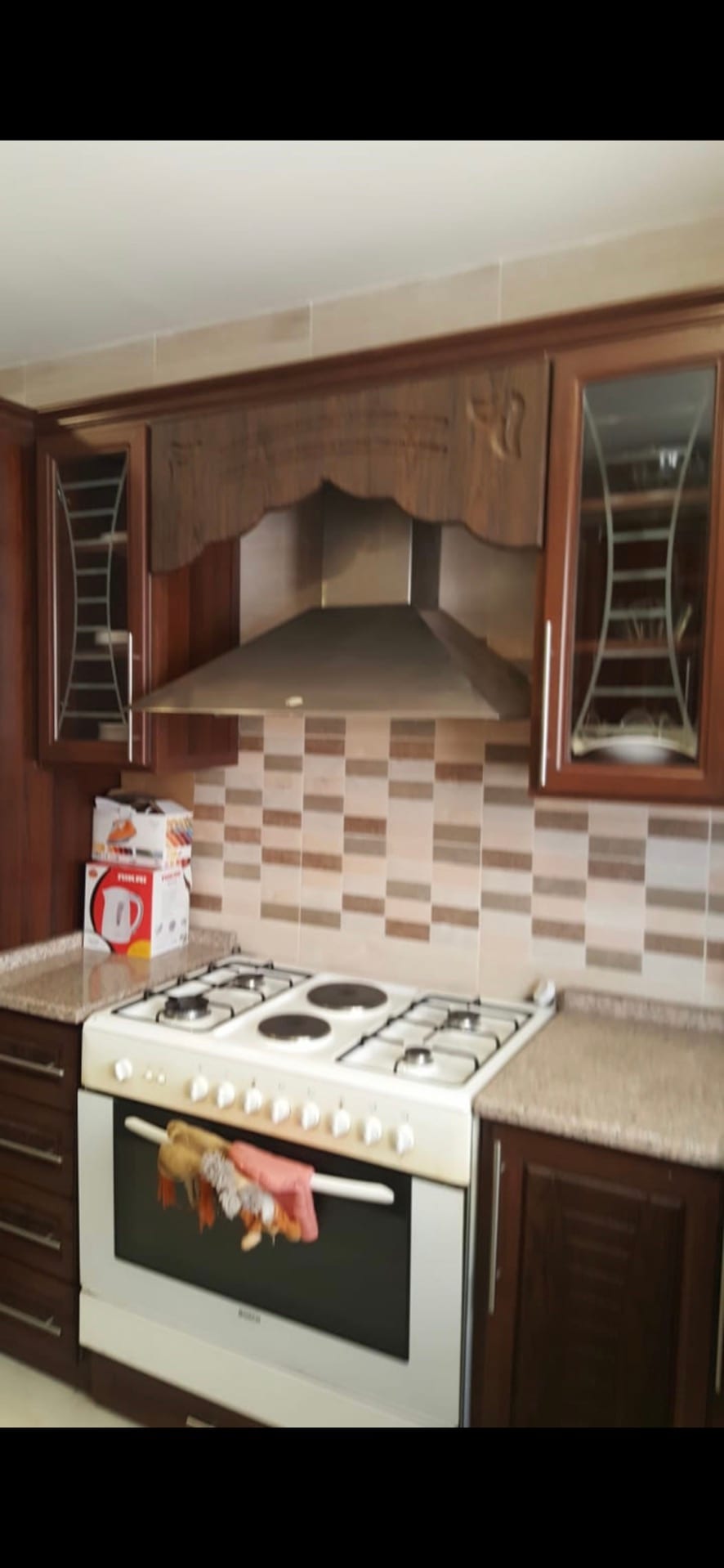 سكن للطالبات مفروش في البنيات مقابل جامعة البتراء
لا تنسَ أنك شاهدت هذا الإعلان في عنكبوت
شقة...