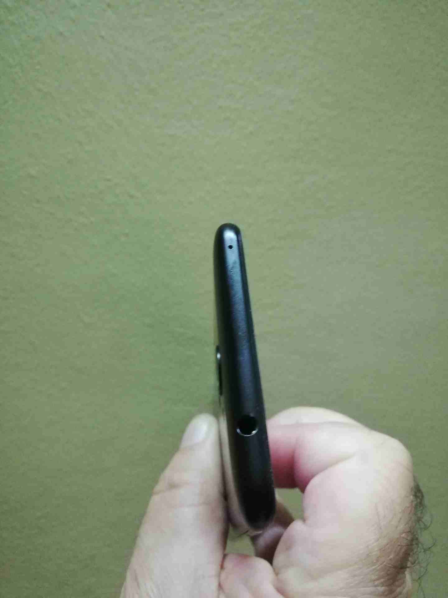 32G Y 7 Prime 2017
لا تنسَ أنك شاهدت هذا الإعلان في عنكبوت
32G ذاكرة 4g نظيف جدا ولا شخط معاه سم...