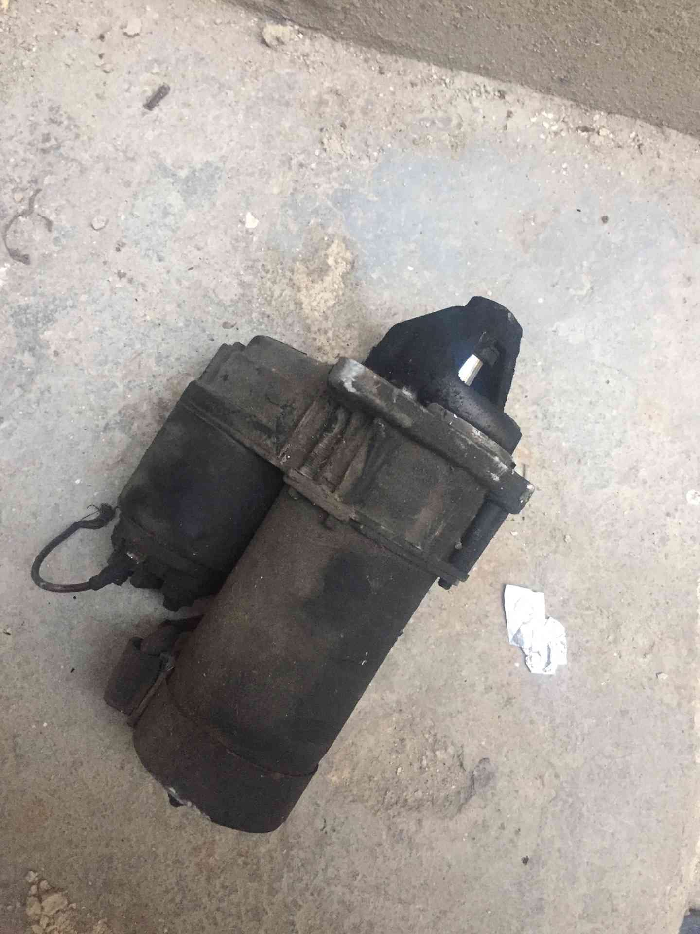 سلف دينامو دسبراتور أوبل كادت
لا تنسَ أنك شاهدت هذا الإعلان في عنكبوت
قطع أوبل كادت للبيع
سل...