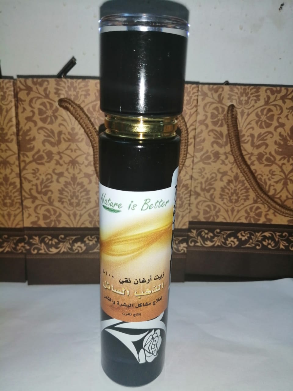 زيت أرغان
لا تنسَ أنك شاهدت هذا الإعلان في عنكبوت
زيت أرغان مغربي
نقي وصافي 100%
لعلاج مشاكل...