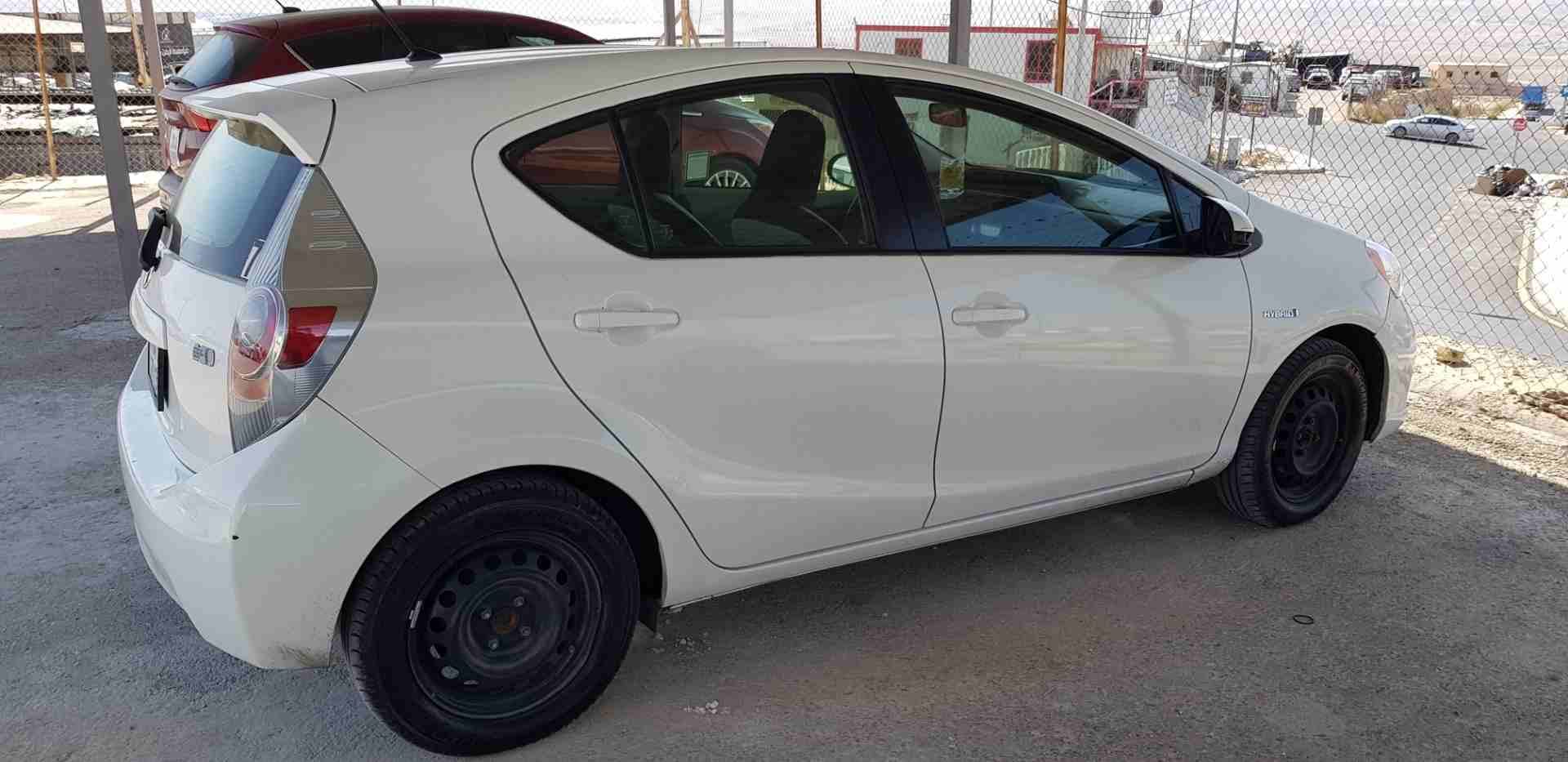 بريوس سي 2014
لا تنسَ أنك شاهدت هذا الإعلان في عنكبوت
Prius c 2014
الفحص 2 جيد خلفي اضافات بيس...