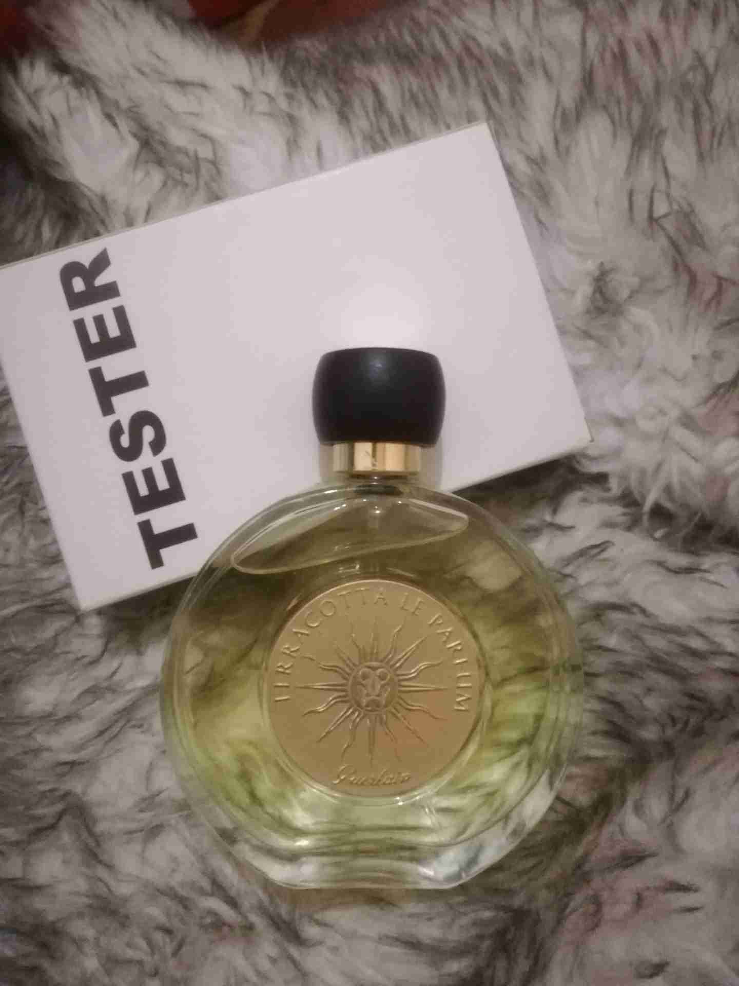 عطور تستر ماركات عالمية <بسعر حرق > بمناسبه راس السنه
لا تنسَ أنك شاهدت هذا الإعلان في عنكبوت...