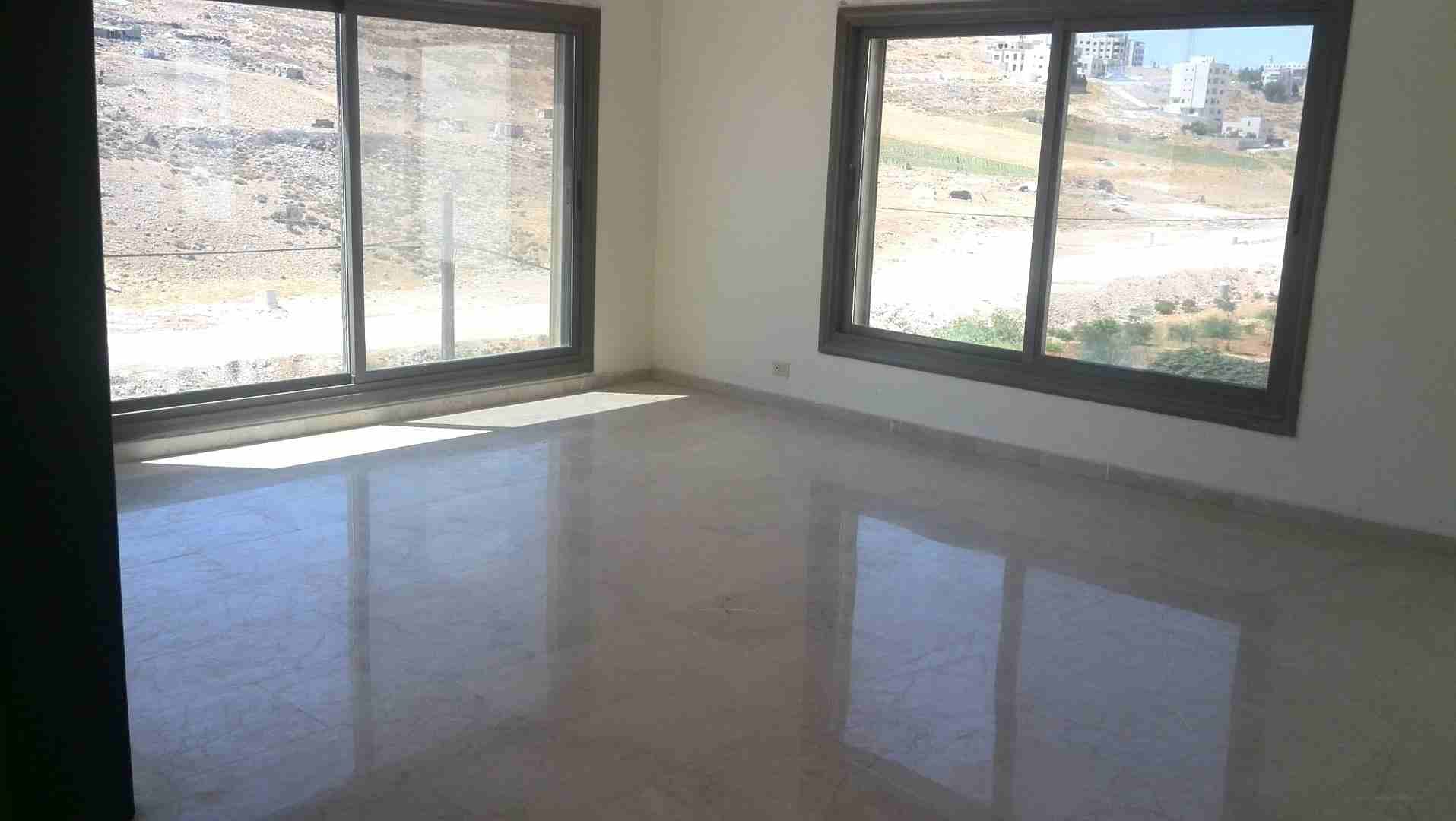 شقق للبيع ديرغبار طابقية 330م و278م - 4 نوم
لا تنسَ أنك شاهدت هذا الإعلان في عنكبوت
شقق للبيع دير...