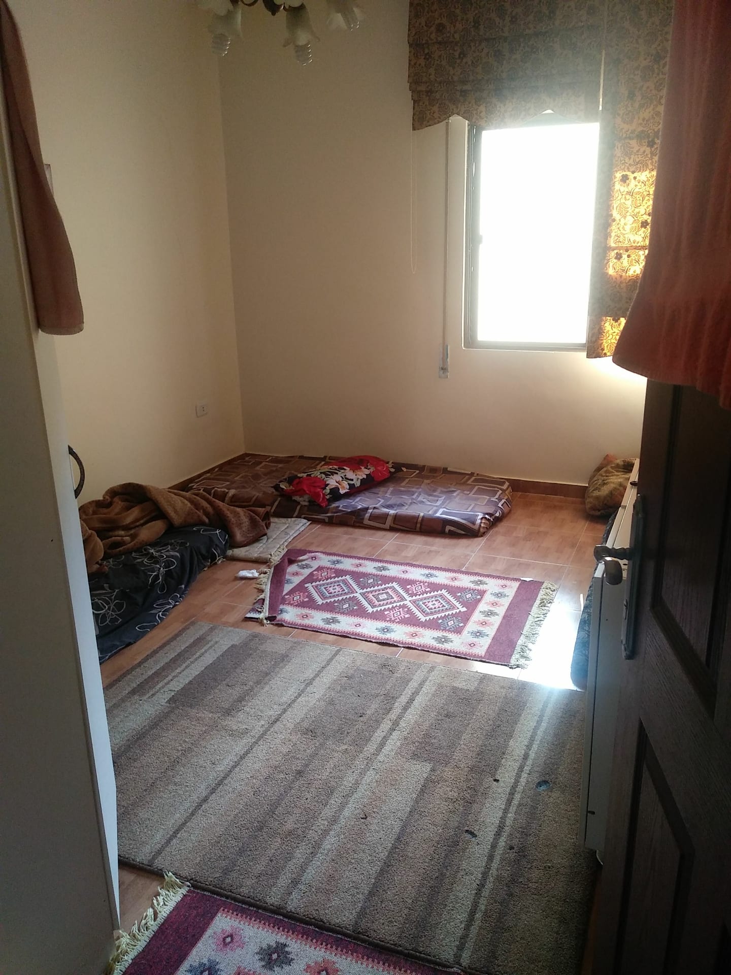 مطلوب شريك سكن نظييييف لشقه مفروشه و مرتيه و نظيفه
لا تنسَ أنك شاهدت هذا الإعلان في عنكبوت
مط...