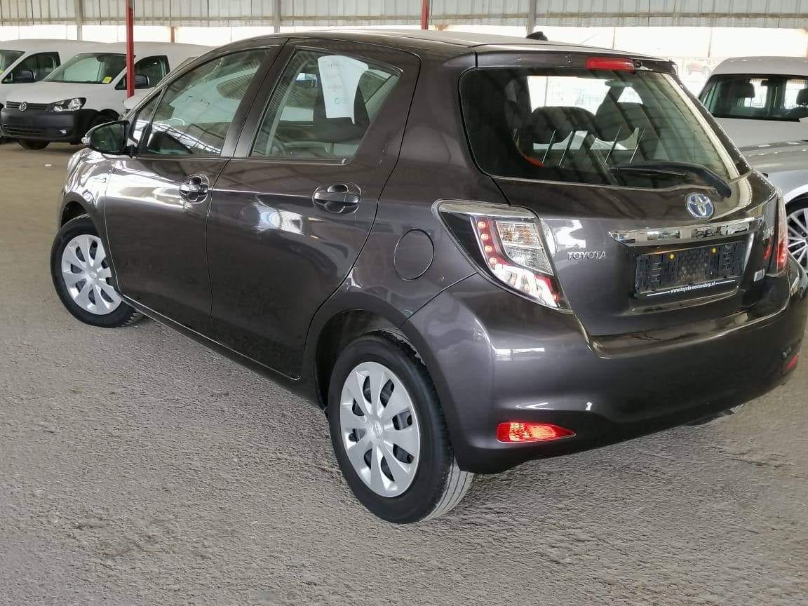 تويوتا يارس Yaris هايبرد 2013
لا تنسَ أنك شاهدت هذا الإعلان في عنكبوت
تويوتا يارس 2013 هايبرد...