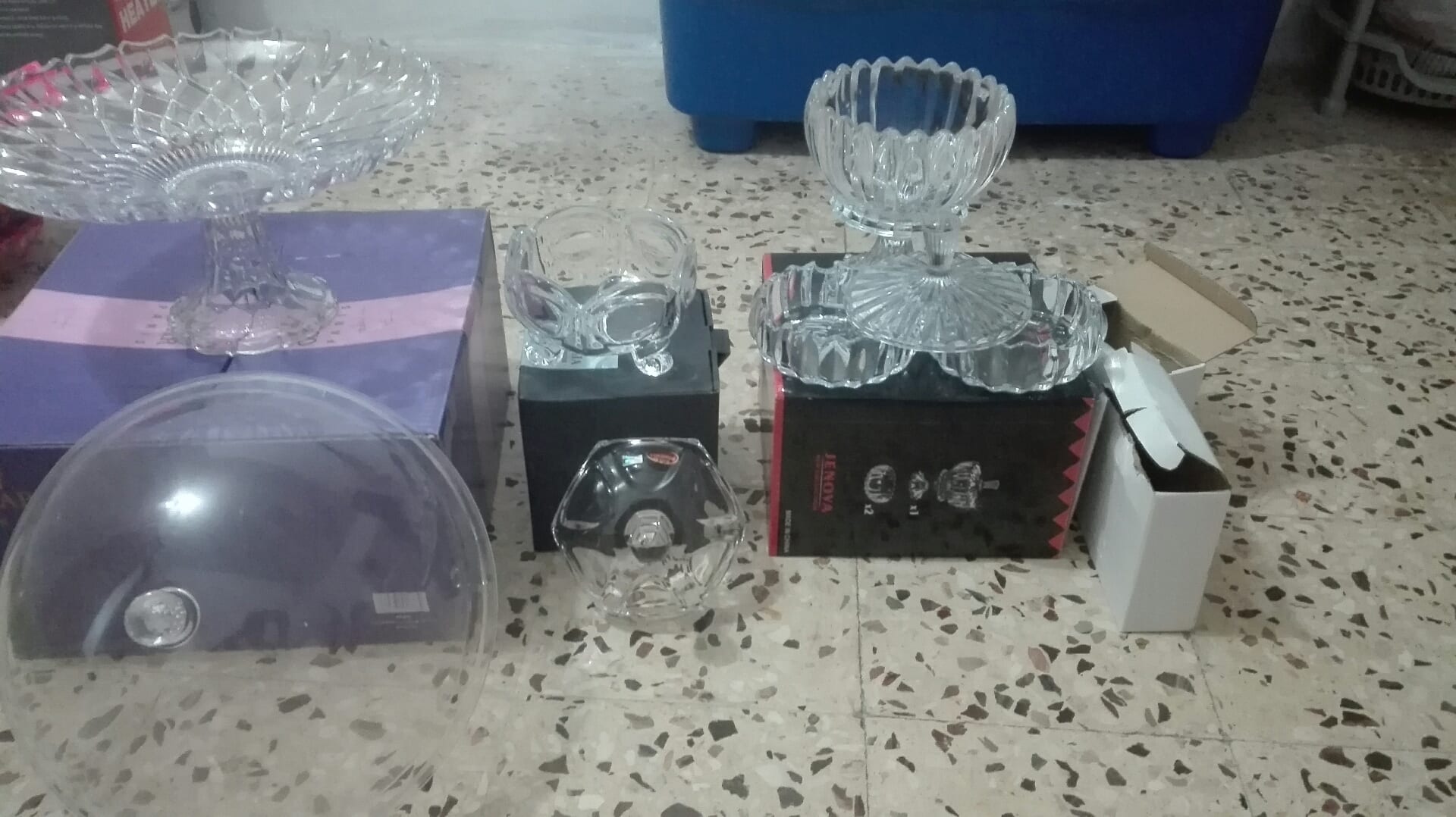 الزرقاء حي الفلاح الزواهرة
لا تنسَ أنك شاهدت هذا الإعلان في عنكبوت
أطقم حلويات...