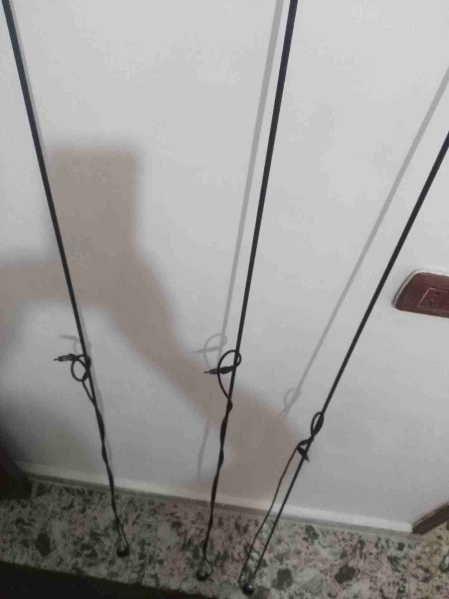 انتين انتيل أنتيلات للجيب او بكب طول مترين مع قاعده
لا تنسَ أنك شاهدت هذا الإعلان في عنكبوت
دوار...