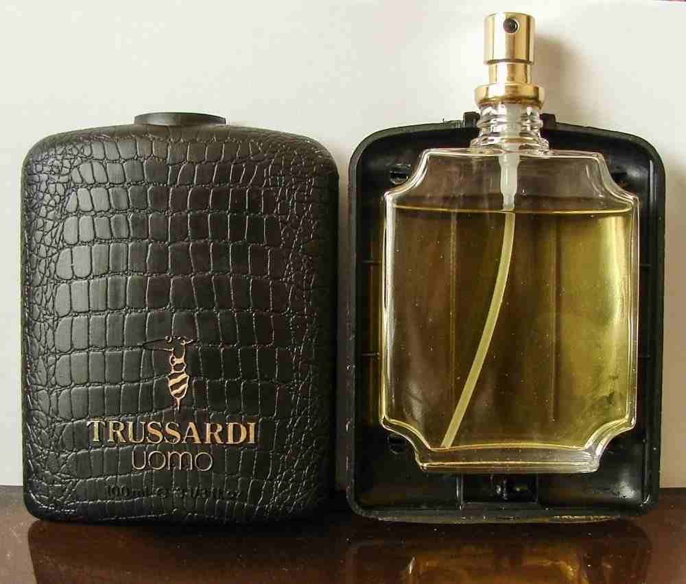 عطر TRUSSARDI UMO 1983 الاصلي الايطالي 50ml
لا تنسَ أنك شاهدت هذا الإعلان في عنكبوت
عطر TRUSSARDI...