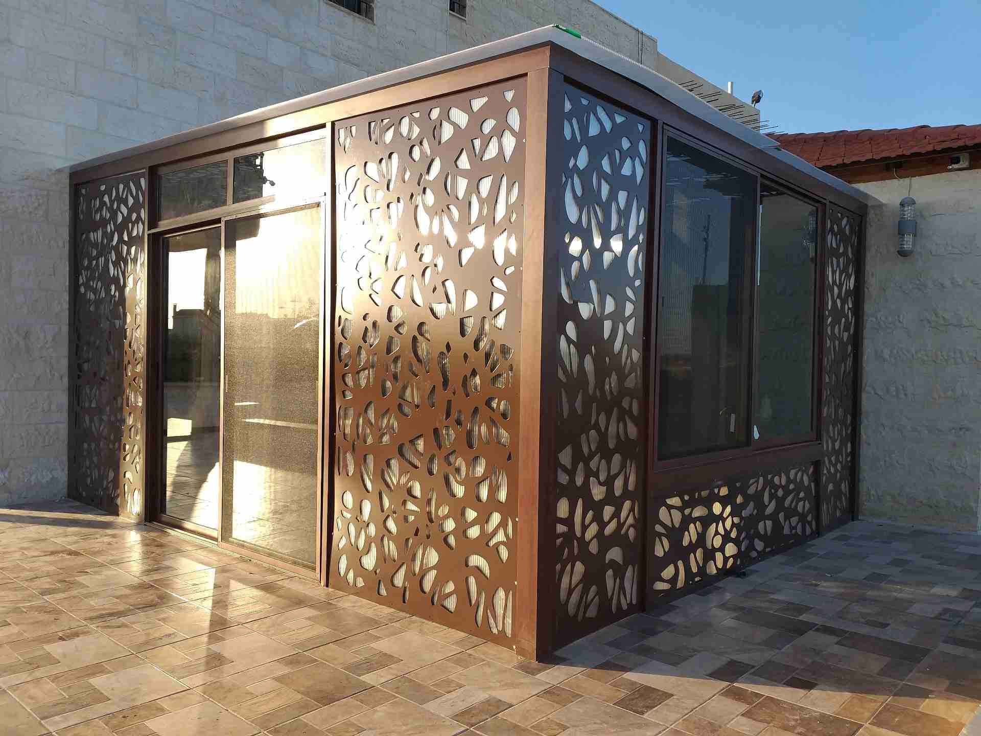مظلات cnc مظلات المنيوم . سكريت . المنيوم . قرميد . لكسان . مظلات جلد . حداده
لا تنسَ أنك شاهدت هذا الإعلان في عنكبوت...