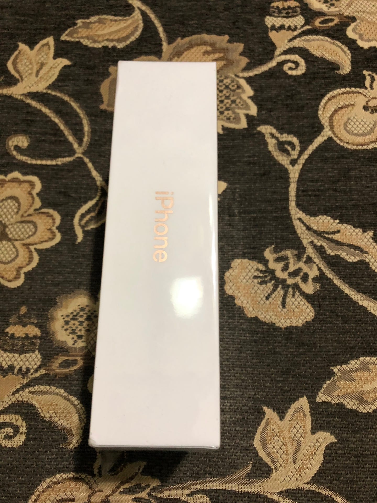 iPhone XS Max Gold 256GB ايفون XS ماكس
لا تنسَ أنك شاهدت هذا الإعلان في عنكبوت
Model A1921
اي...