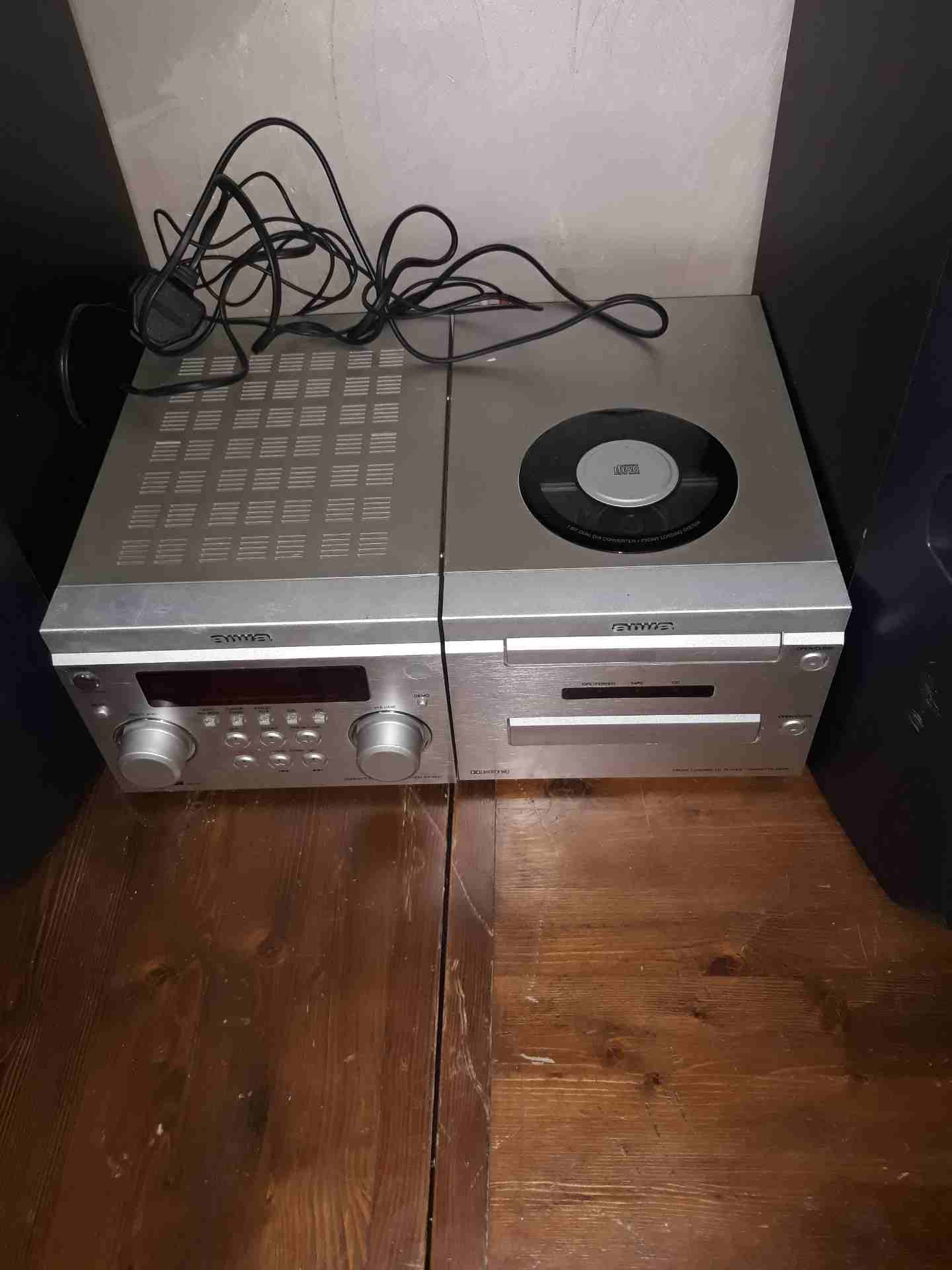 DJ SONY ضخم STEREO aiwa بسعر مغري
لا تنسَ أنك شاهدت هذا الإعلان في عنكبوت
DJ SONY STEREO ai...