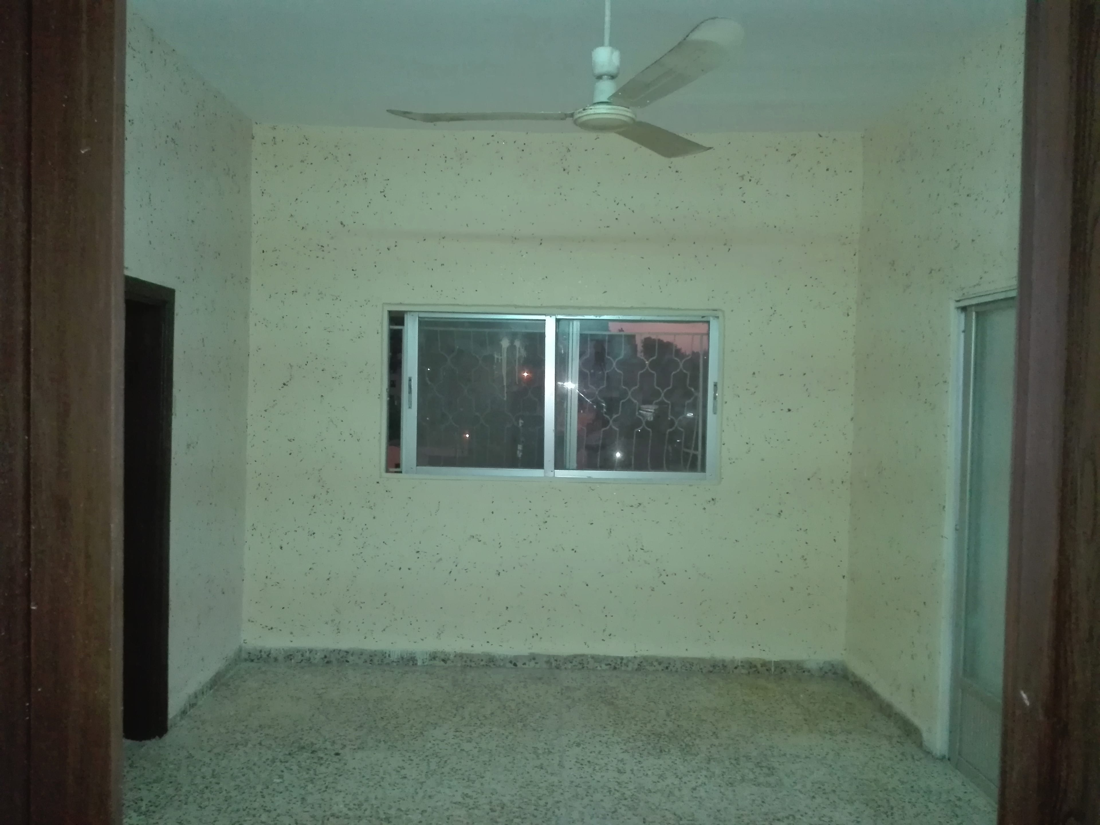 عمارة طابقين للبيع في (جبل النصر)
لا تنسَ أنك شاهدت هذا الإعلان في عنكبوت
الطابق الأول مكون م...