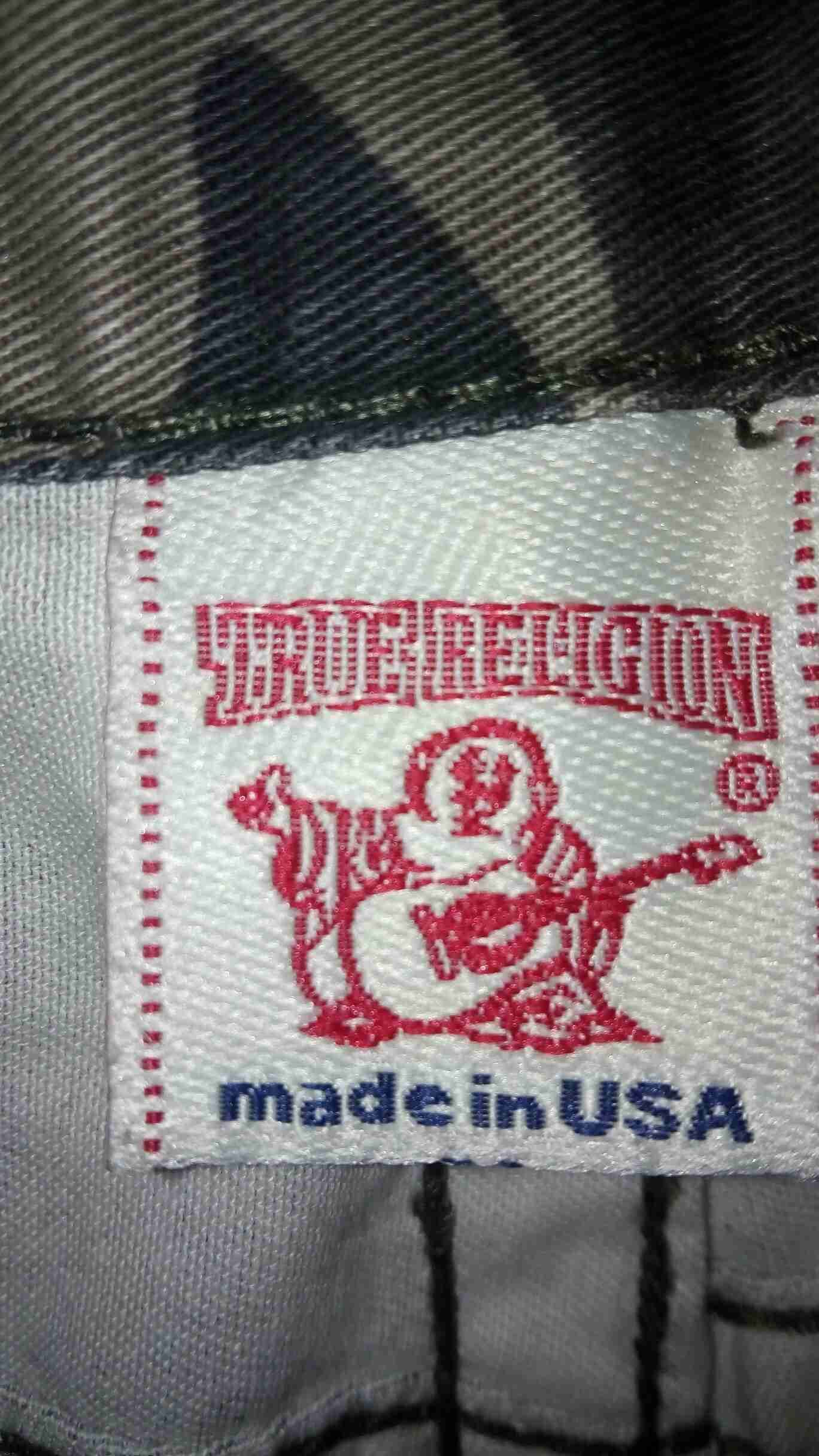 true religion hugo boss tommy Hilfiger
لا تنسَ أنك شاهدت هذا الإعلان في عنكبوت
الموقع ضاح...