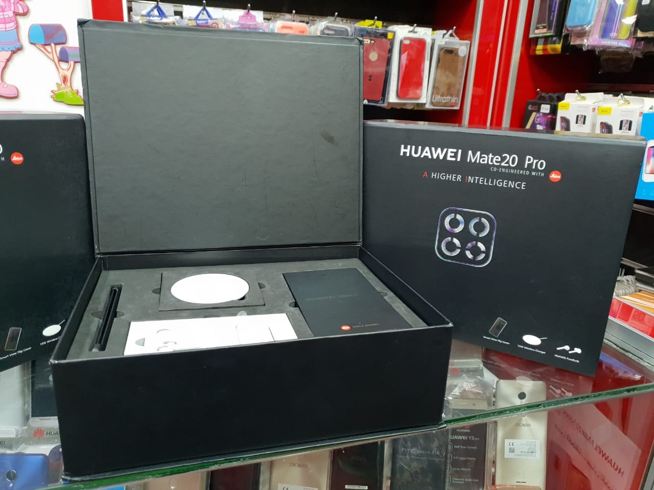 اجمل العروض في المملكة على اجهزه Mate20 pro فل بكج كفاله سل افنيو
لا تنسَ أنك شاهدت هذا الإعلان في عنكبوت...