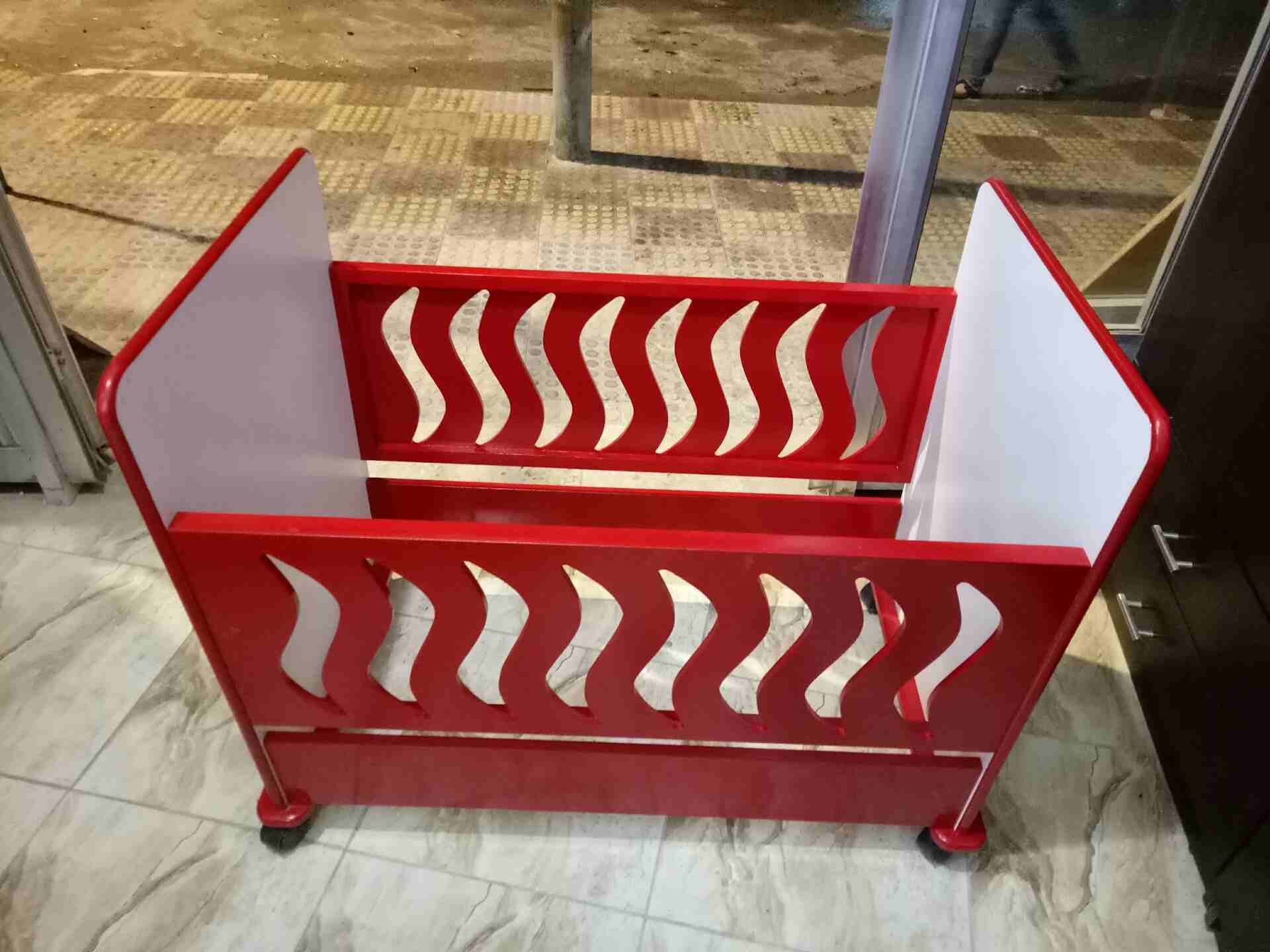 اسرة بيبي
لا تنسَ أنك شاهدت هذا الإعلان في عنكبوت
تفصيل جميع انواع اسرة البيبي.
الابداع للنجارة...