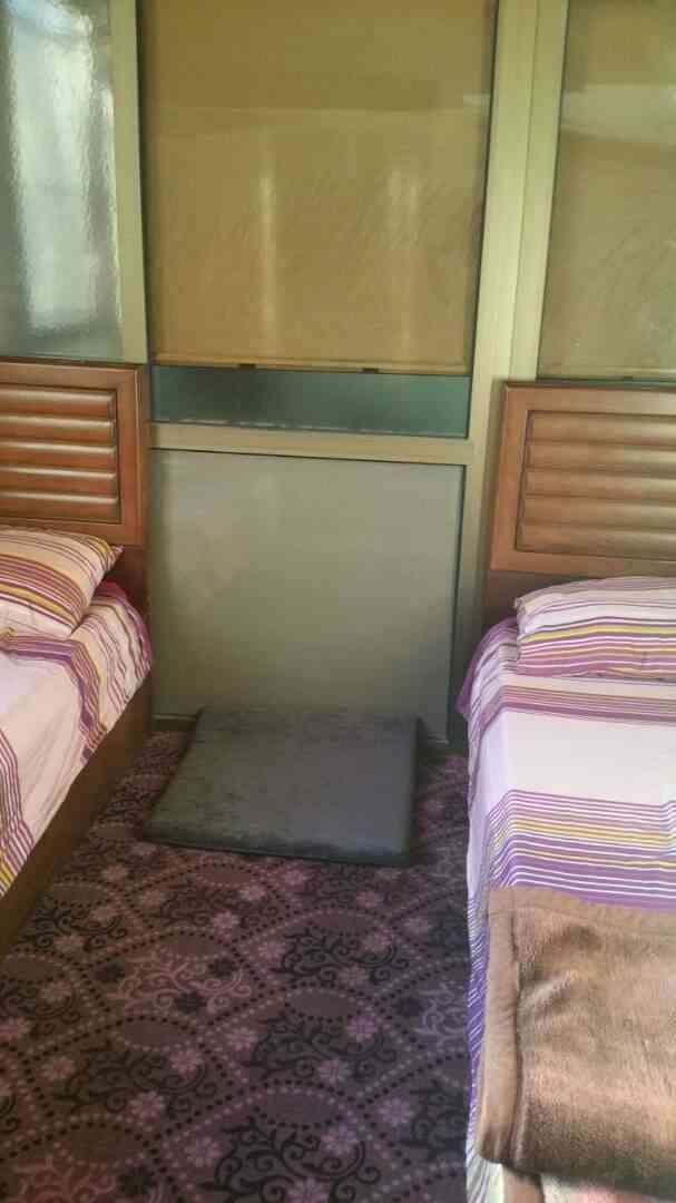 روف مفروش للايجار غرفتين نوم ضاحية الرشيد
لا تنسَ أنك شاهدت هذا الإعلان في عنكبوت
0795068111
روف مفروش للايجار في ضاحية الرشي...