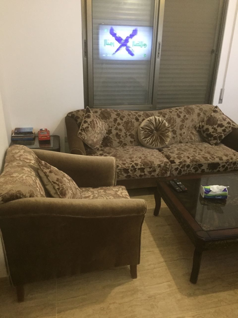 أثاث بيت راقي للبيع
لا تنسَ أنك شاهدت هذا الإعلان في عنكبوت
أثاث بيت راقي للبيع بداعي السفر ،...