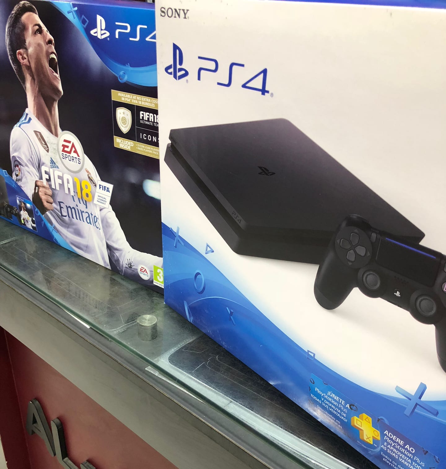 PS4 SONY SLIM NEW (500GB-1TB) 13 GAMES
لا تنسَ أنك شاهدت هذا الإعلان في عنكبوت
!!رجعنا معكم...