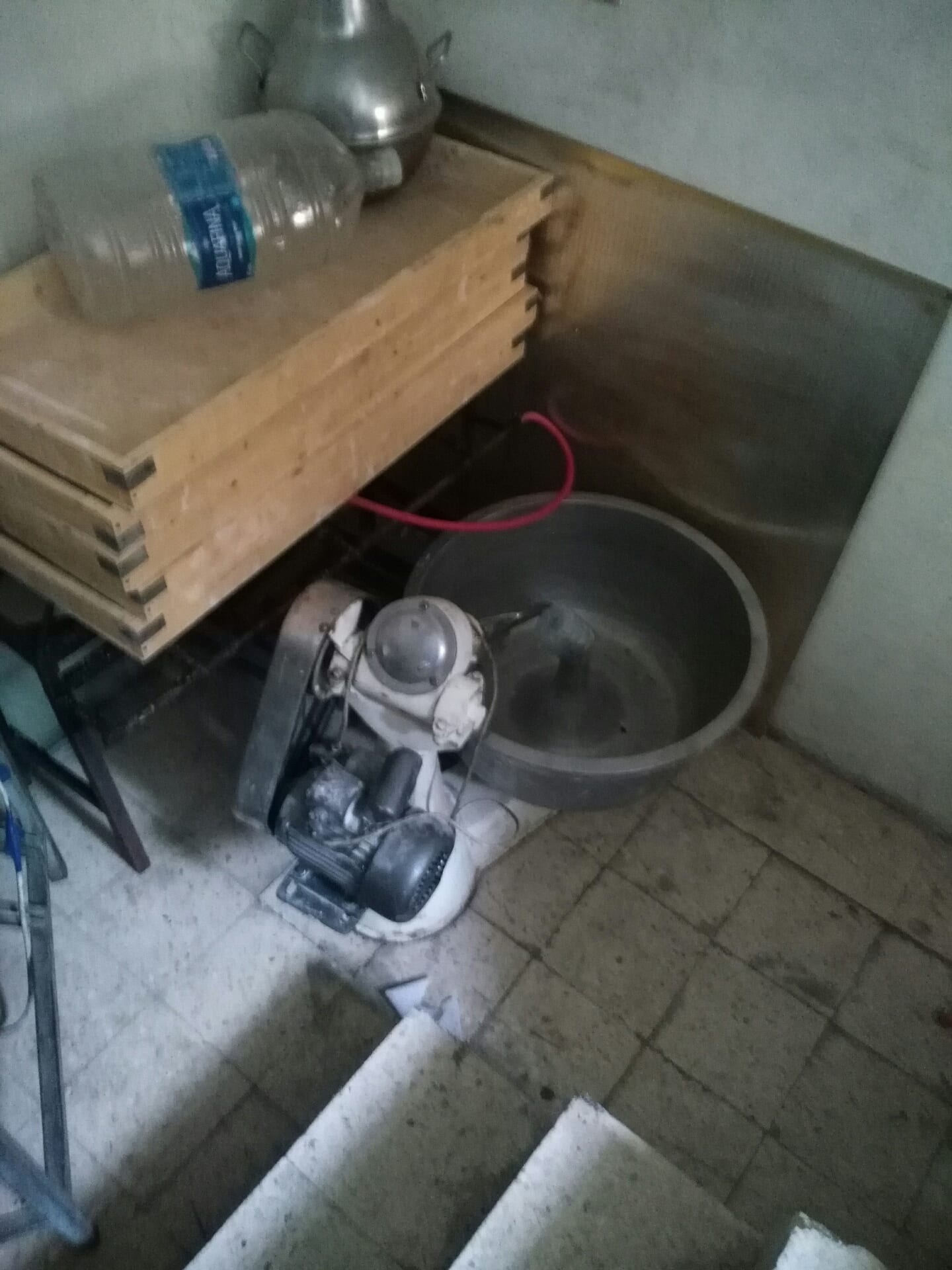 معدات مطعم للبيع
لا تنسَ أنك شاهدت هذا الإعلان في عنكبوت
معدات بحالة جيده...