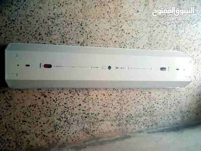 نيون هنجر او مستودعات او كراج
لا تنسَ أنك شاهدت هذا الإعلان في عنكبوت
شصي نيون معبى يصلح لهنجر او...