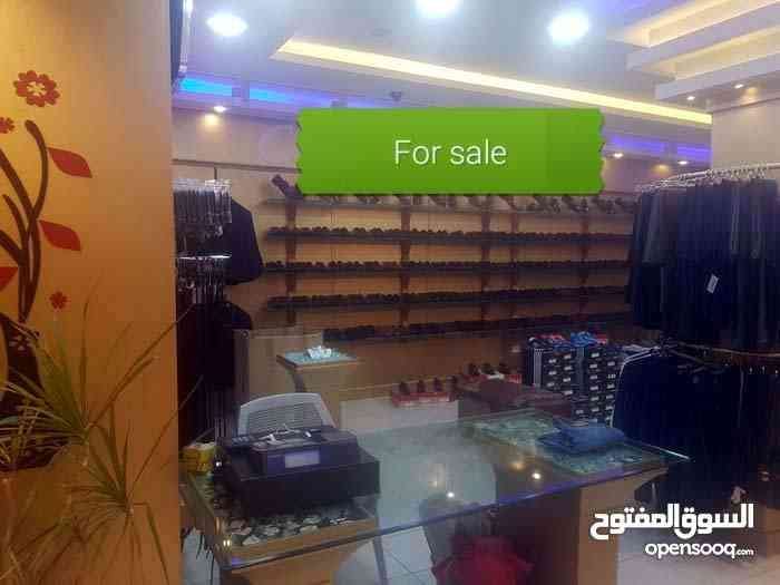 محل برسم البيع بمنطقه صويلح بجانب محطه الباص السريع بشارع رئيسي بمنطقه حيويه
لا تنسَ أنك شاهدت هذا الإعلان في عنكبوت...