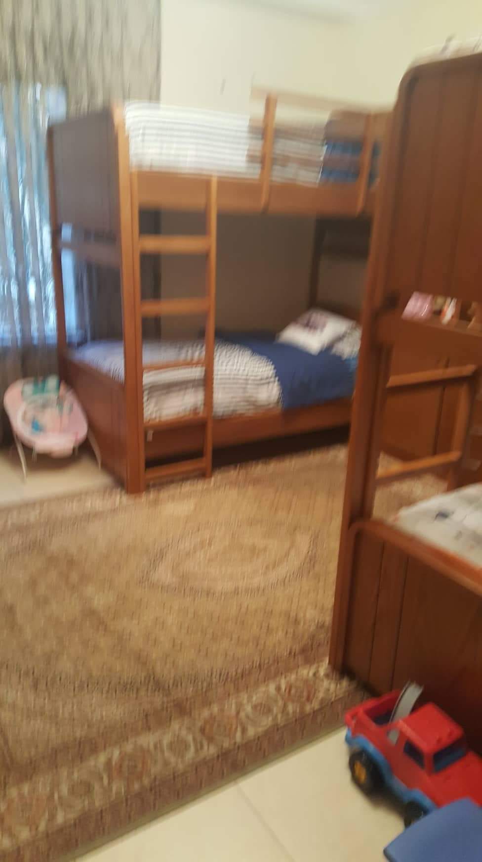 فيلاا متلاصقه 470م في الكرسي للبيع المستعجل بسعرررر مغررري جدااا
لا تنسَ أنك شاهدت هذا الإعلان في عنكبوت...