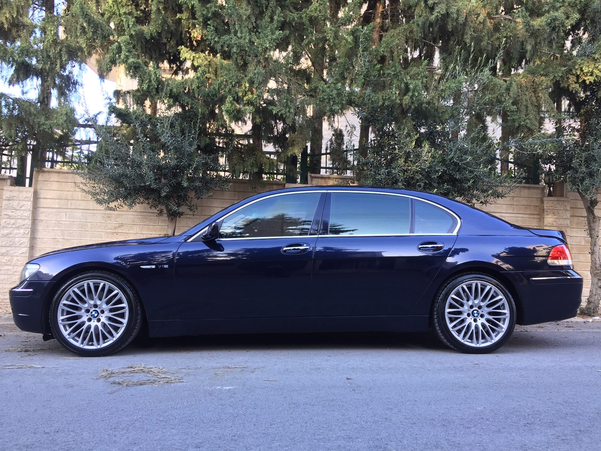 BMW 760 Li
لا تنسَ أنك شاهدت هذا الإعلان في عنكبوت
‏Bmw 760 Li (2004)
‏Converted (200...