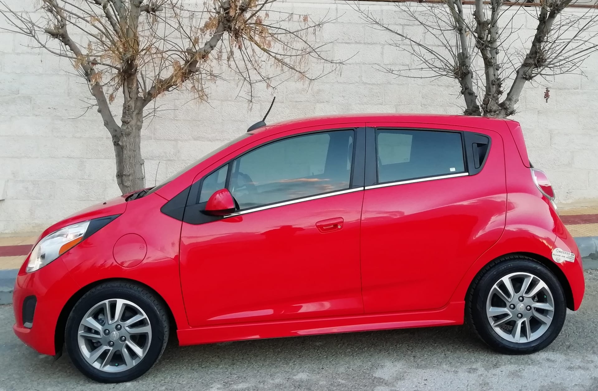 شيفروليه سبارك EV كهرباء 2015 مدخلين
لا تنسَ أنك شاهدت هذا الإعلان في عنكبوت
Chevrolet Spark...