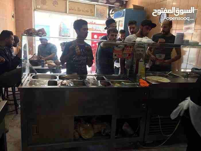 مطعم وكافتيريا بموقع حيوي للبيع بسعر مغري
لا تنسَ أنك شاهدت هذا الإعلان في عنكبوت
مطعم وكافتيريا...