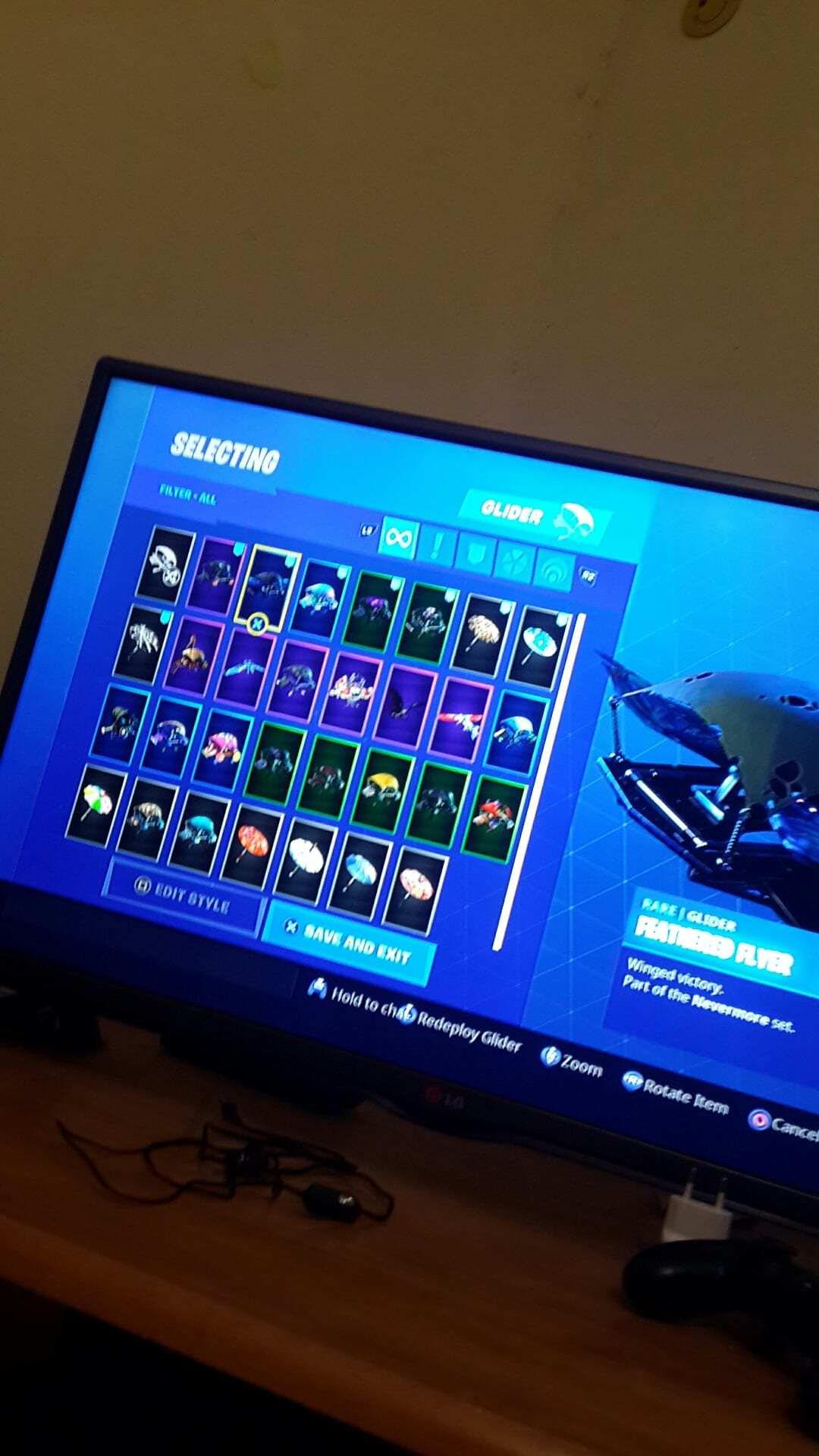 احساب فورت نايت فيه اسكنات وطور زومبي وسعر رخيصصص
لا تنسَ أنك شاهدت هذا الإعلان في عنكبوت
فيه...