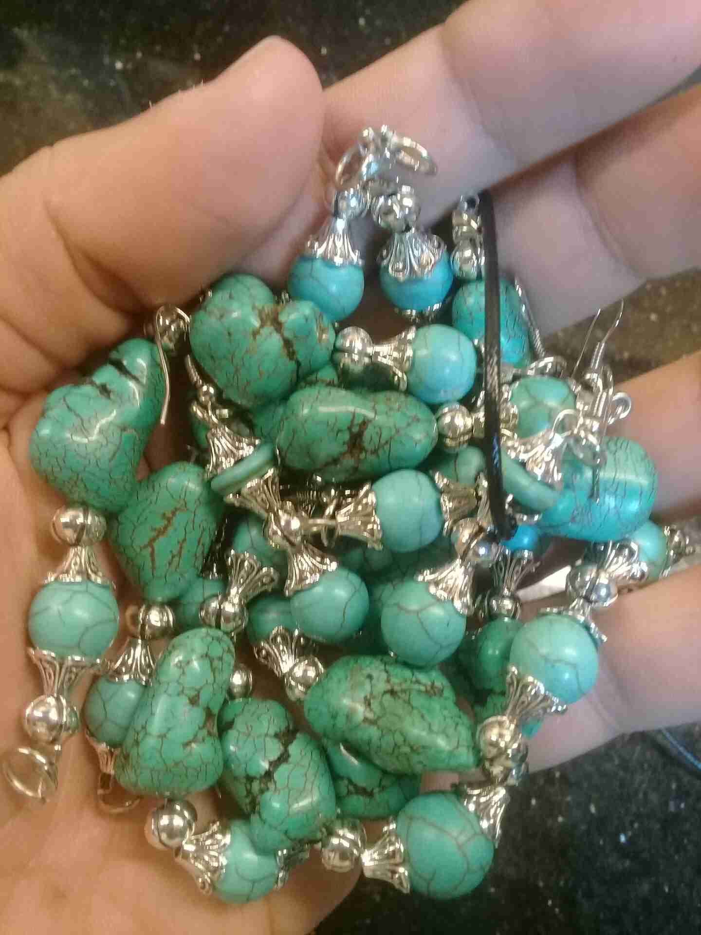 natural necless gemstones
لا تنسَ أنك شاهدت هذا الإعلان في عنكبوت
gems and jewelery neckless...