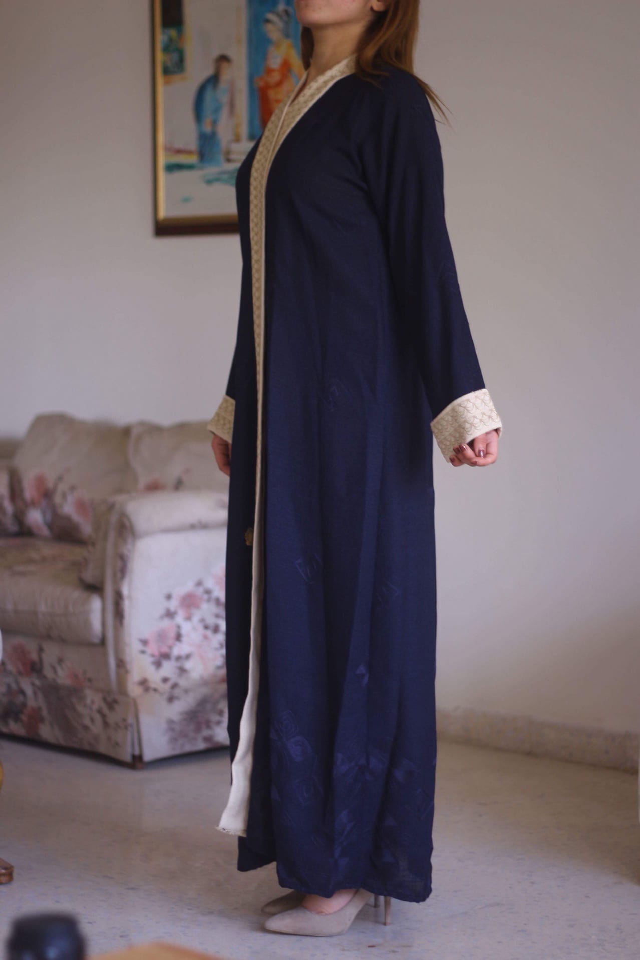 New handmade abayas by a saudi designer. عبايات فخمة من مصممة سعودية
لا تنسَ أنك شاهدت هذا الإعلان في عنكبوت...