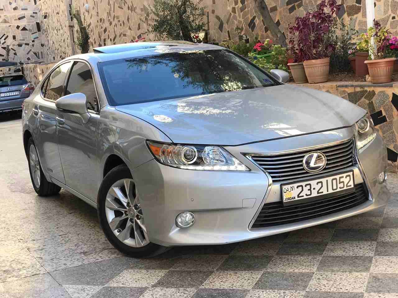 فل الفل بسعر مغريLexus ES300H موديل 2013
لا تنسَ أنك شاهدت هذا الإعلان في عنكبوت
لكزس اي اس 300 ه...