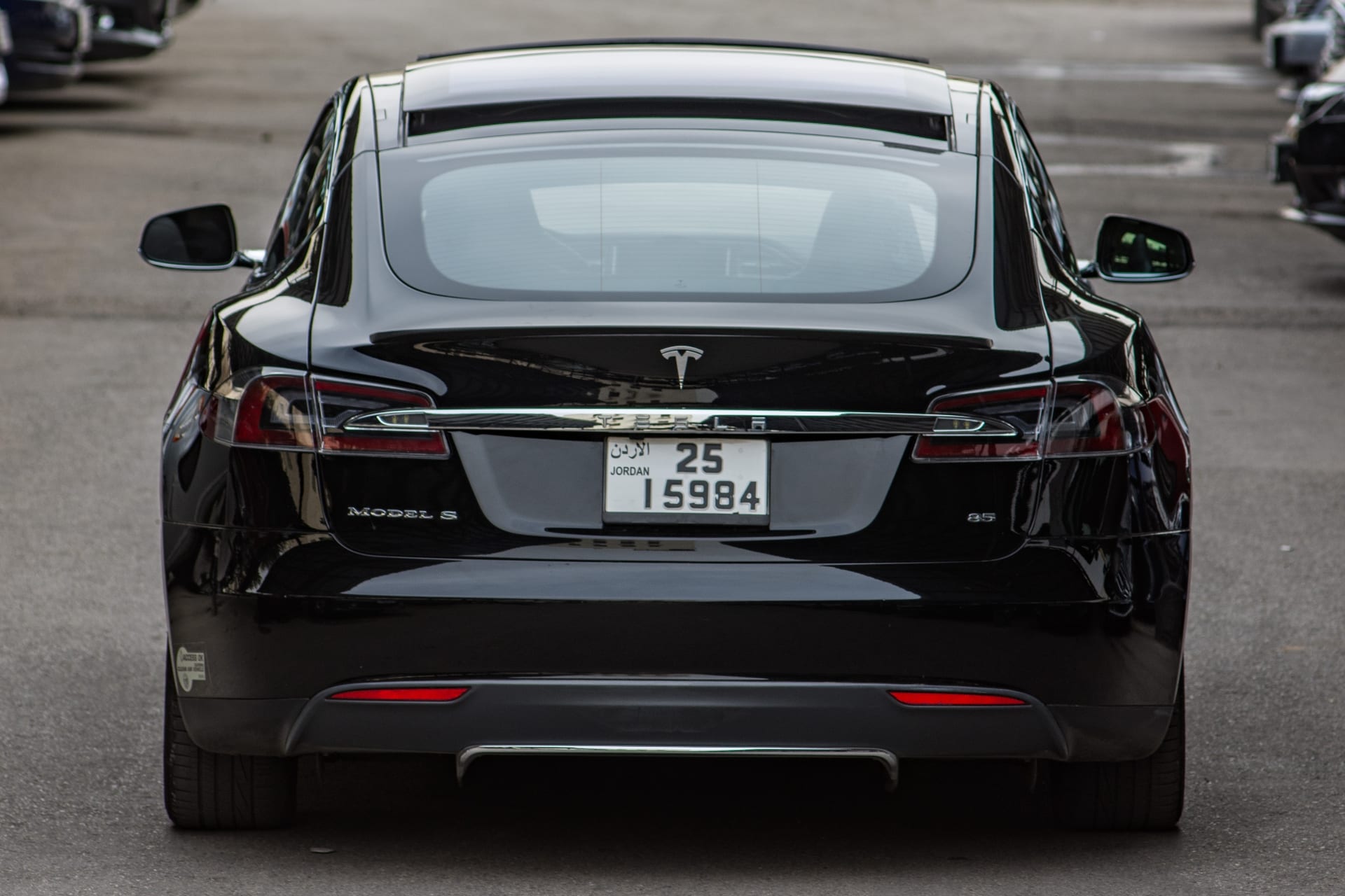 Tesla 85 تسلا 85 فحص كامل
لا تنسَ أنك شاهدت هذا الإعلان في عنكبوت
Tesla model s 85
Full Panor...