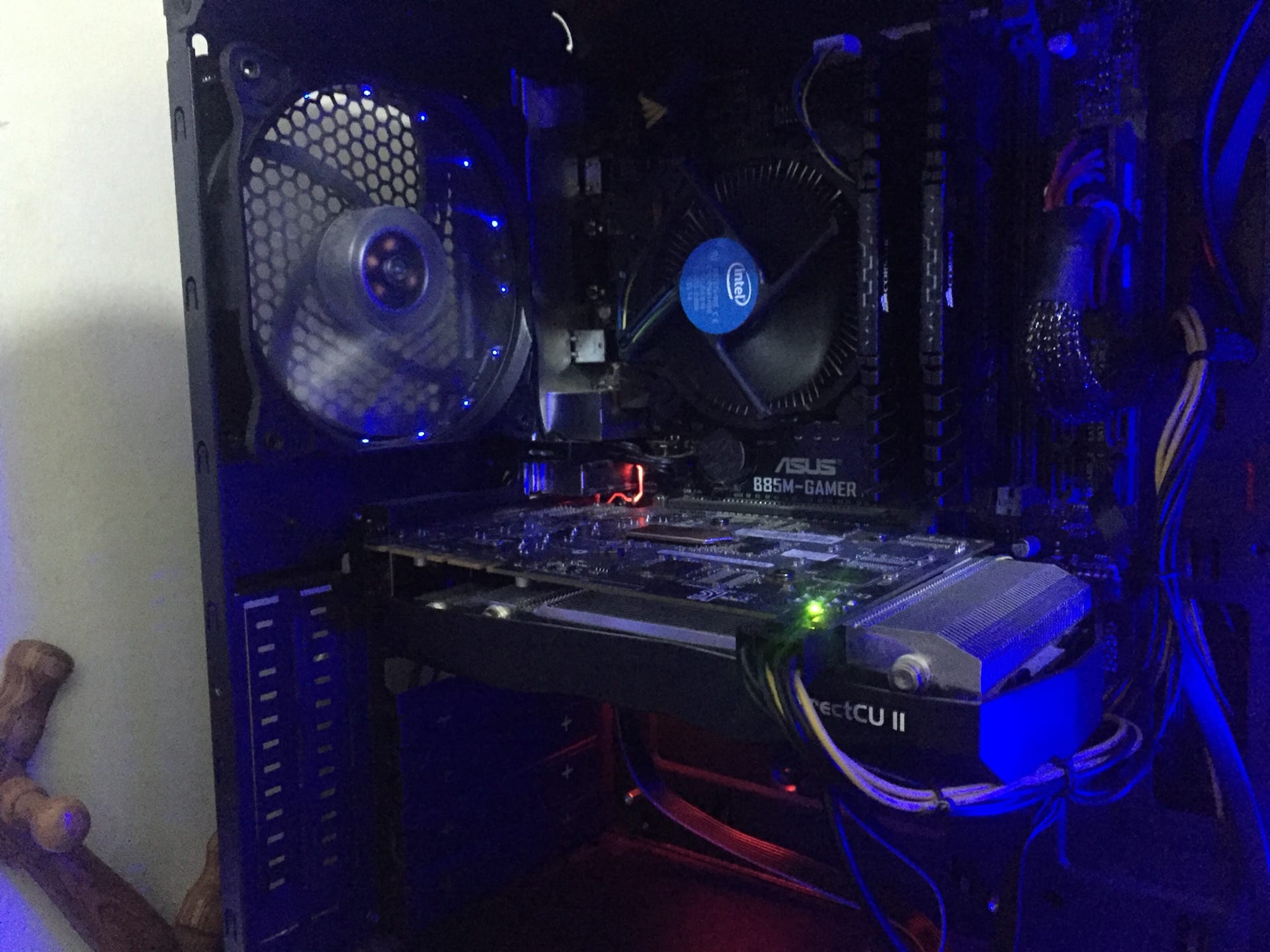 Full Gaming PC GTX 760 TI 2GB DDR 5
لا تنسَ أنك شاهدت هذا الإعلان في عنكبوت
معالج 3.40 4130 C...