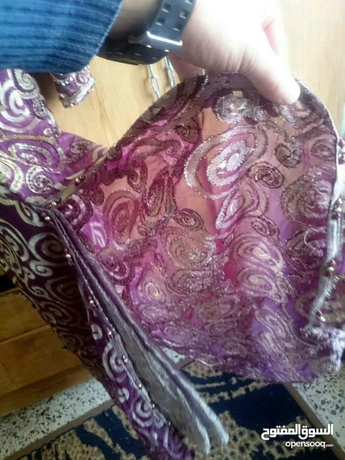 ثوب جديد لم يلبس ابدآ صناعة هنديه وروعة وعلا الطبيعه افضل بكثير من الصوره
لا تنسَ أنك شاهدت هذا الإعلان في عنكبوت...