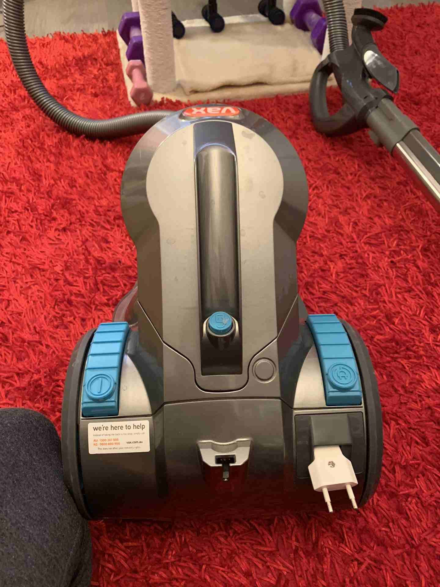vax vacuum cleaner
لا تنسَ أنك شاهدت هذا الإعلان في عنكبوت
مكنسة vax كهرباء بريطانية فاكس مع فرا...
