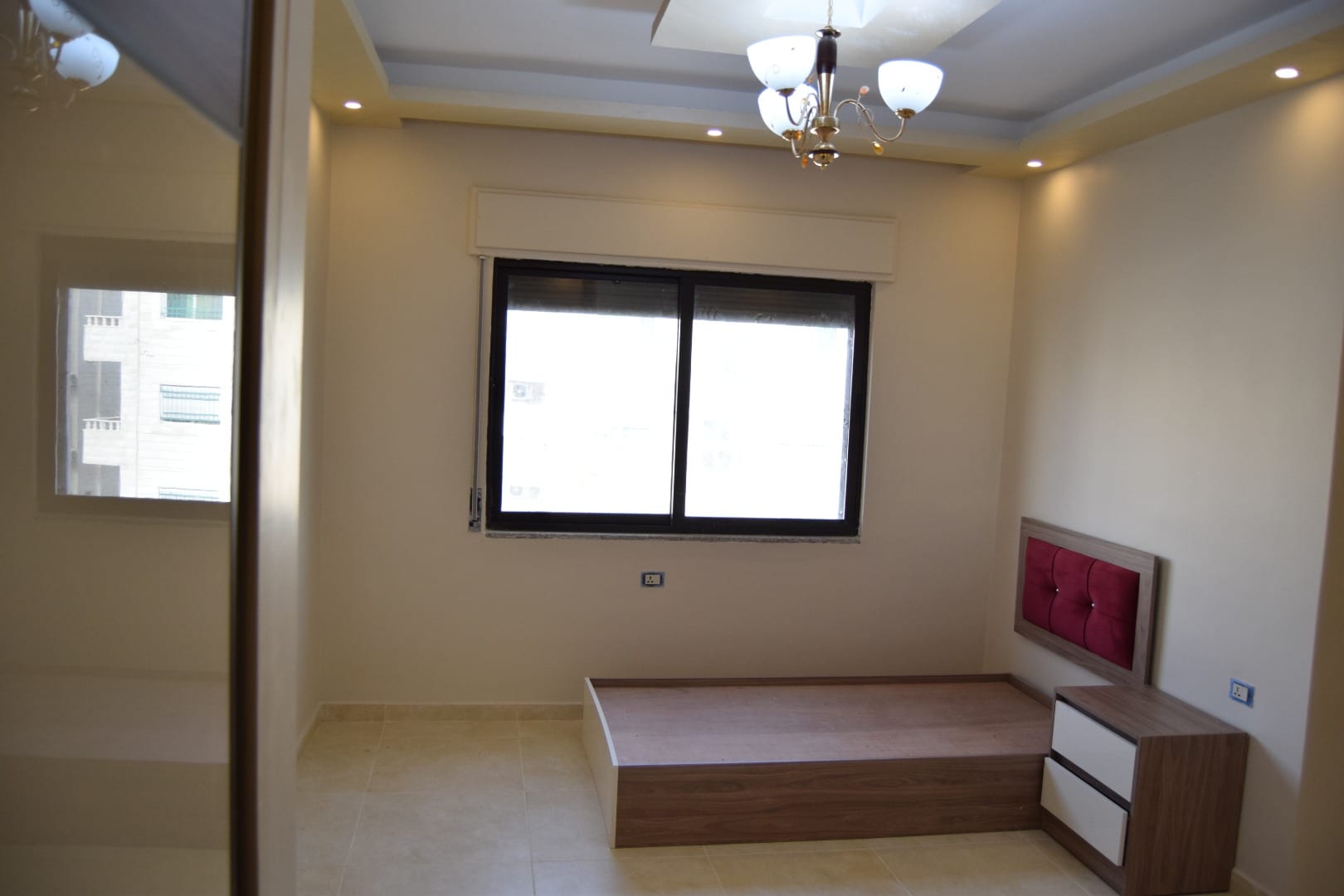 مبنى سكني تشطيب فندقي جديد للايجار في شارع الجامعة
لا تنسَ أنك شاهدت هذا الإعلان في عنكبوت
لل...