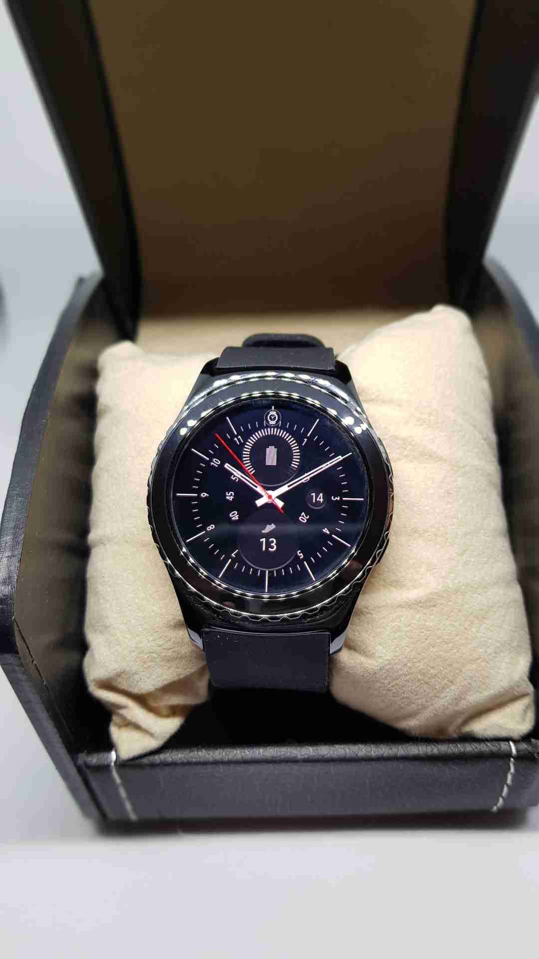 GEAR S2 CLASSIC IN EXCELLENT CONDITION
لا تنسَ أنك شاهدت هذا الإعلان في عنكبوت
GEAR S2 CLASSI...