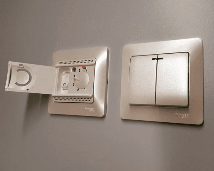 المهندس لتمديدات الكهربائيه والصيانه العامه
لا تنسَ أنك شاهدت هذا الإعلان في عنكبوت
المهندس ا...