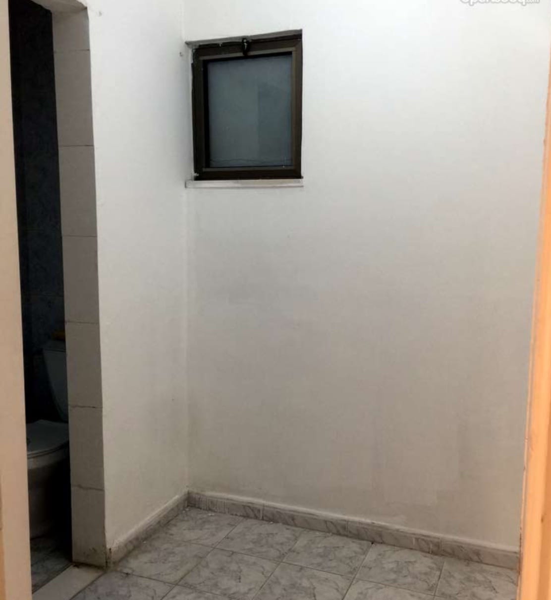 شقة لإيجار فارغ 3نوم خلف بنك العربى
لا تنسَ أنك شاهدت هذا الإعلان في عنكبوت
3نوم 1ماستر 3حمام...