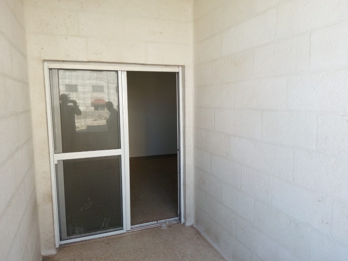 شقة فاخرة للبيع في المدينة الرياضية 176م و 85م حديقة وترسات
لا تنسَ أنك شاهدت هذا الإعلان في عنكبوت...