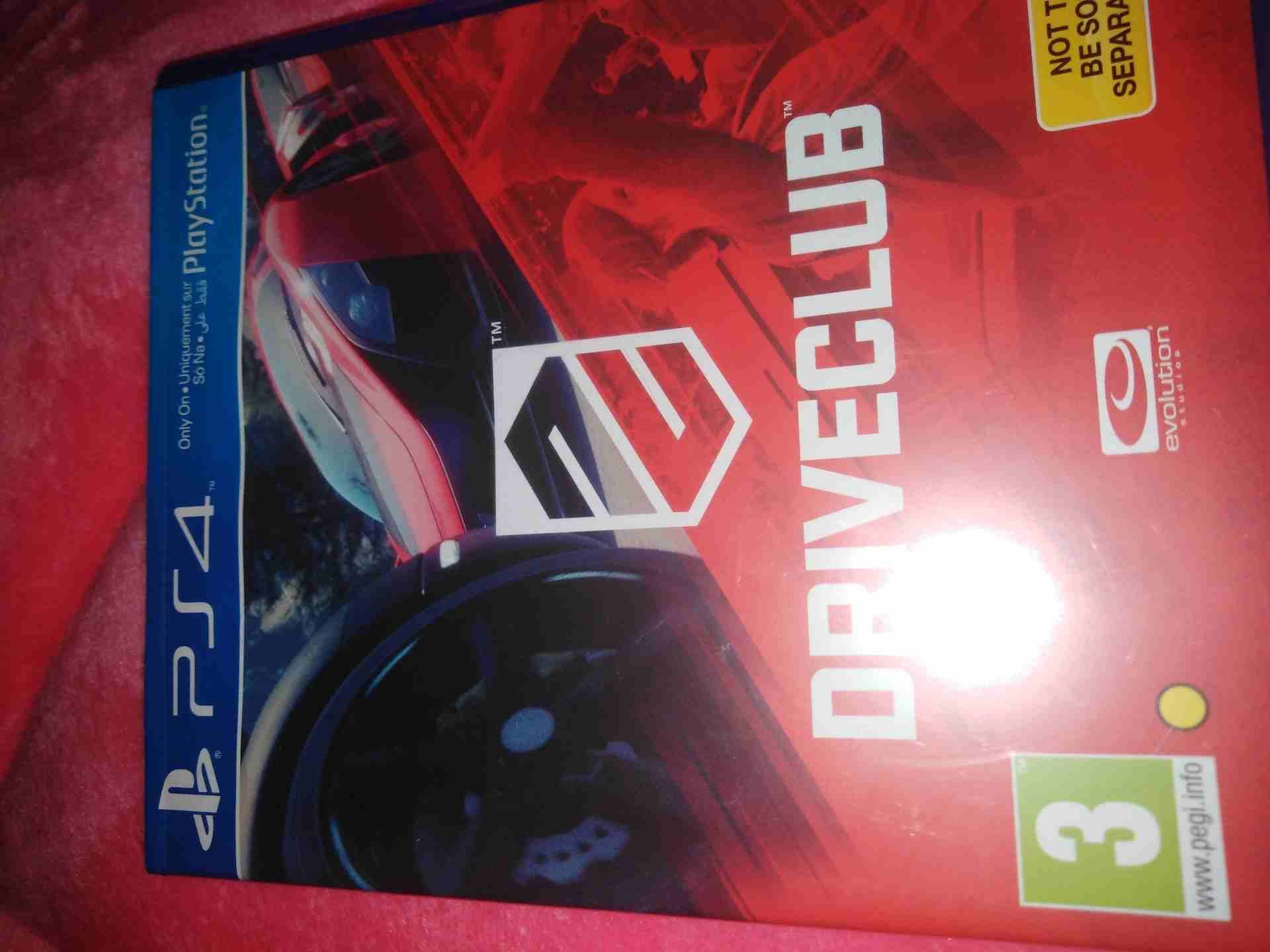 سيديات ps4 بحالة ممتازة
لا تنسَ أنك شاهدت هذا الإعلان في عنكبوت
4 سيديات بحال البلاش..... وافضل س...