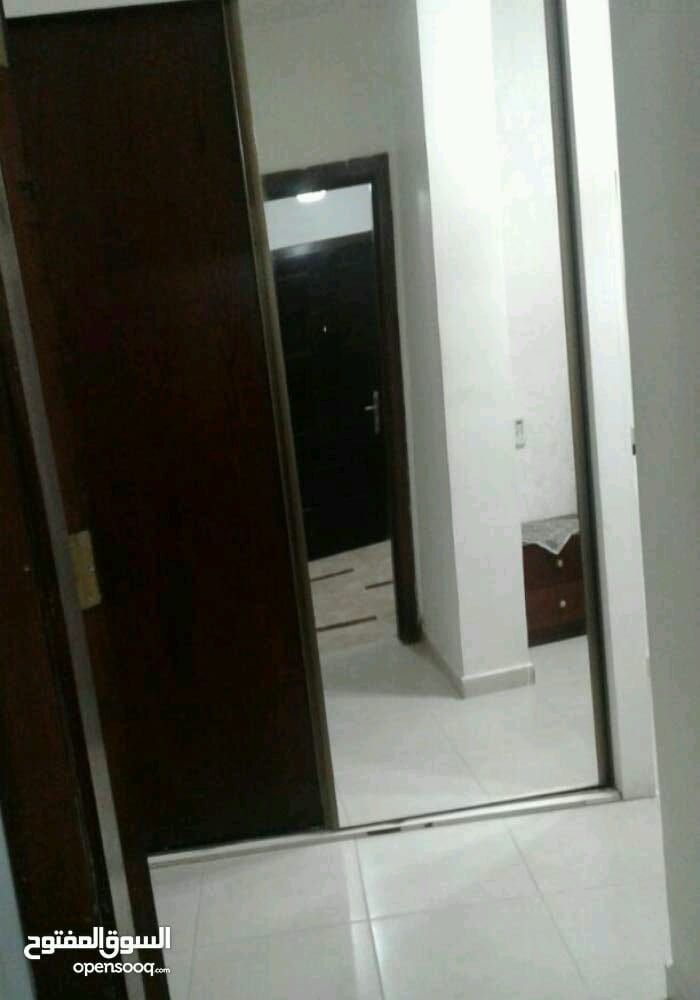 ستوديوهات مفروشه للإيجار اليومي. Full furnished studios for daily rent 35JDs
لا تنسَ أنك شاهدت هذا الإعلان في عنكبوت...