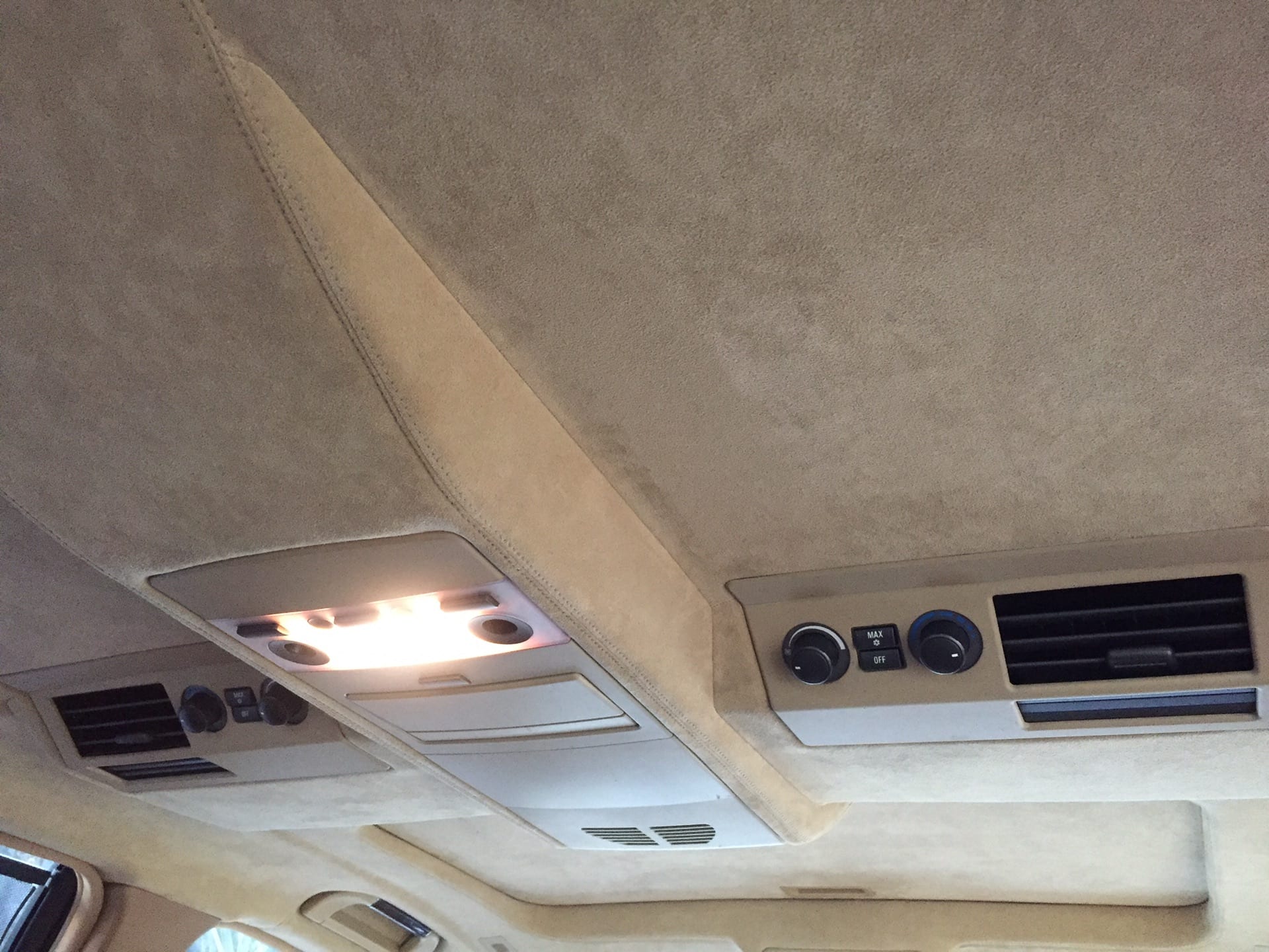 BMW 760 Li
لا تنسَ أنك شاهدت هذا الإعلان في عنكبوت
‏Bmw 760 Li (2004)
‏Converted (200...
