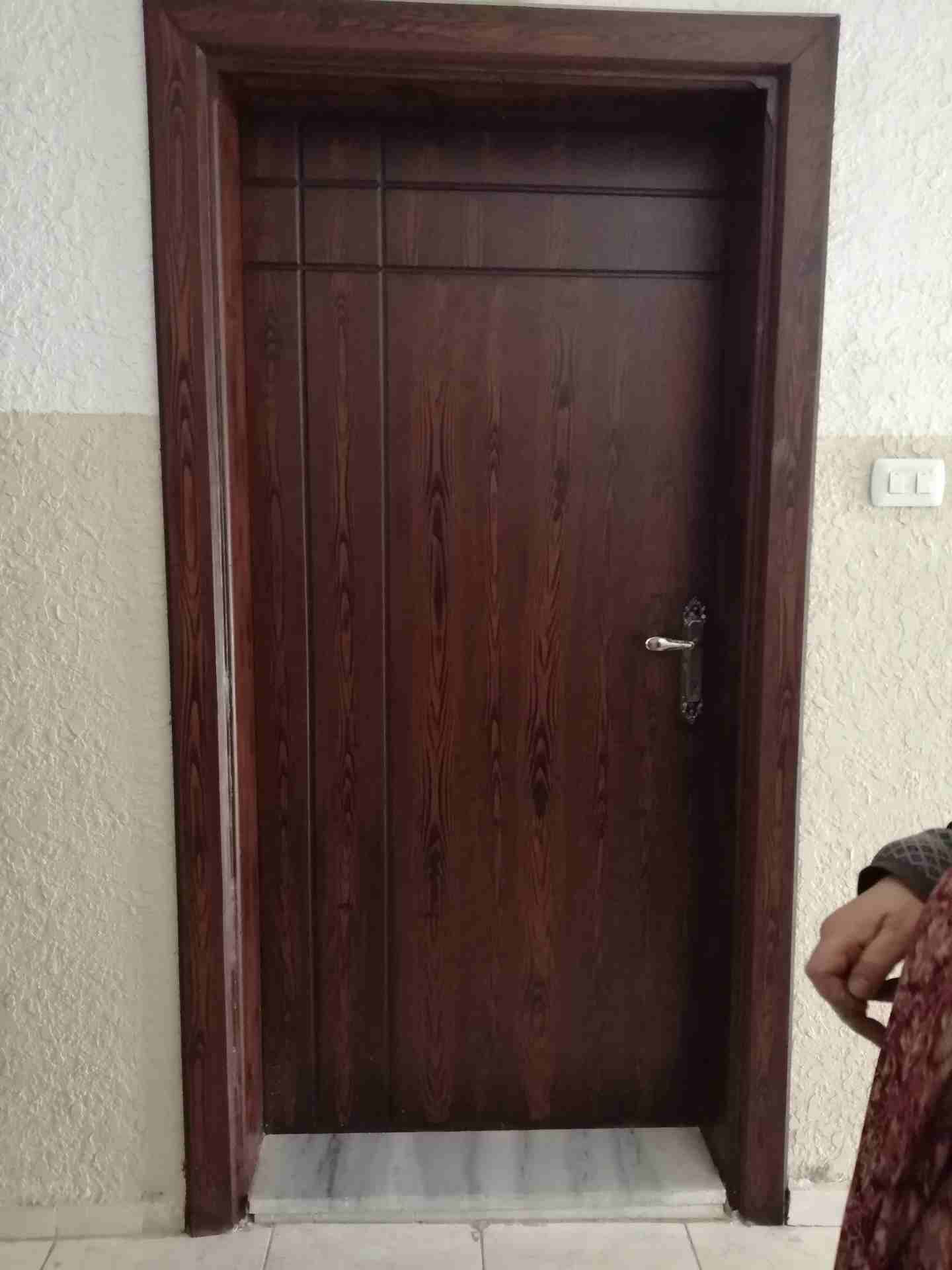 شقة في طبربور خلف حلويات السهل الأخضر 1 كم 3 نوم وصالون وجلوس مطبخ مفتوح برندة
لا تنسَ أنك شاهدت هذا الإعلان في عنكبوت...