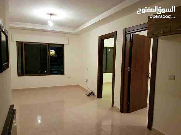 شقة جديدة لم تسكن دوار الكيلو 2نوم صالون 300 دينار
لا تنسَ أنك شاهدت هذا الإعلان في عنكبوت
جديدة...
