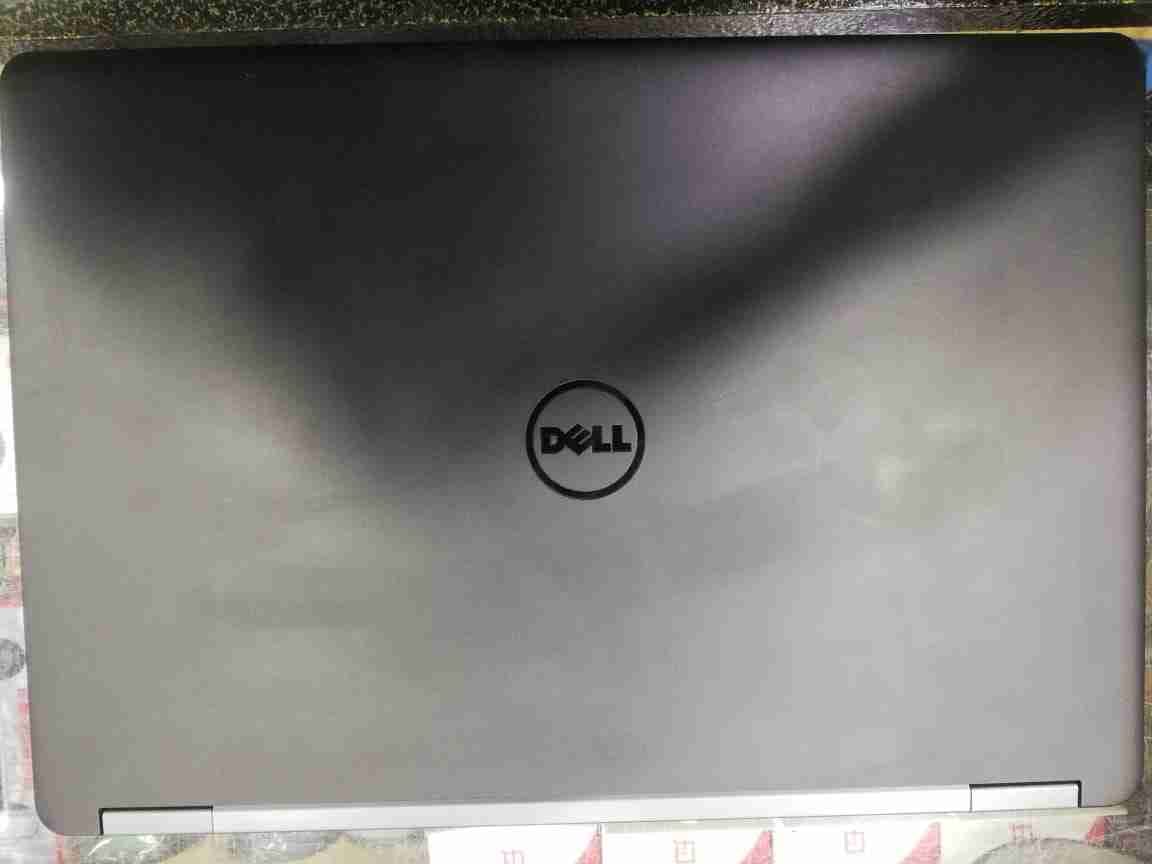 Core i3 Dell Latitude E5470
لا تنسَ أنك شاهدت هذا الإعلان في عنكبوت
Intel Core i3-6100U Proce...